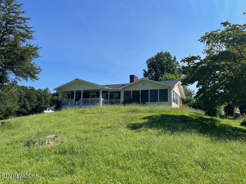 134 Old Pinecrest Road Jacksboro TN 37757