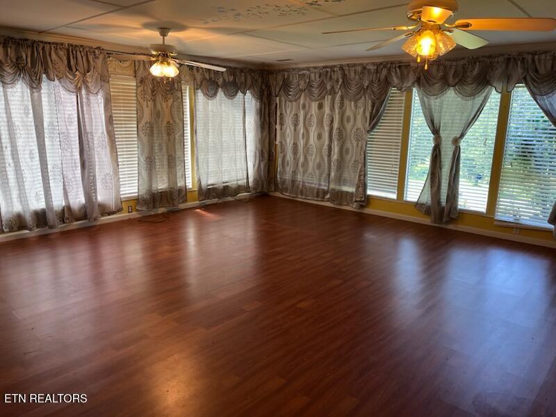 134 Old Pinecrest Road Jacksboro TN 37757