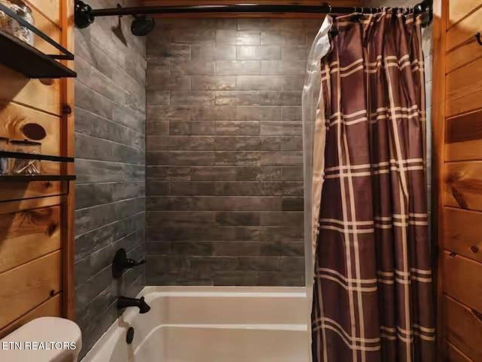 4536 Powdermill Estates Road Sevierville TN 37876
