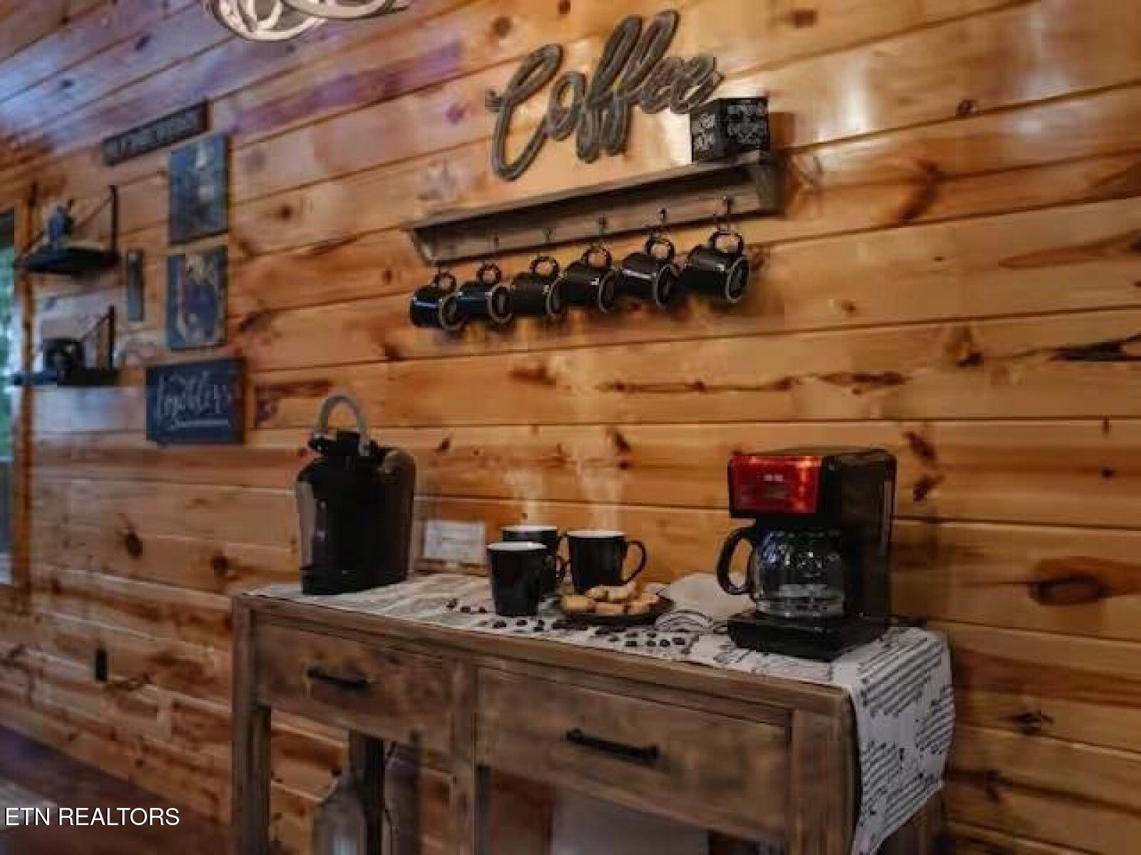 4536 Powdermill Estates Road Sevierville TN 37876