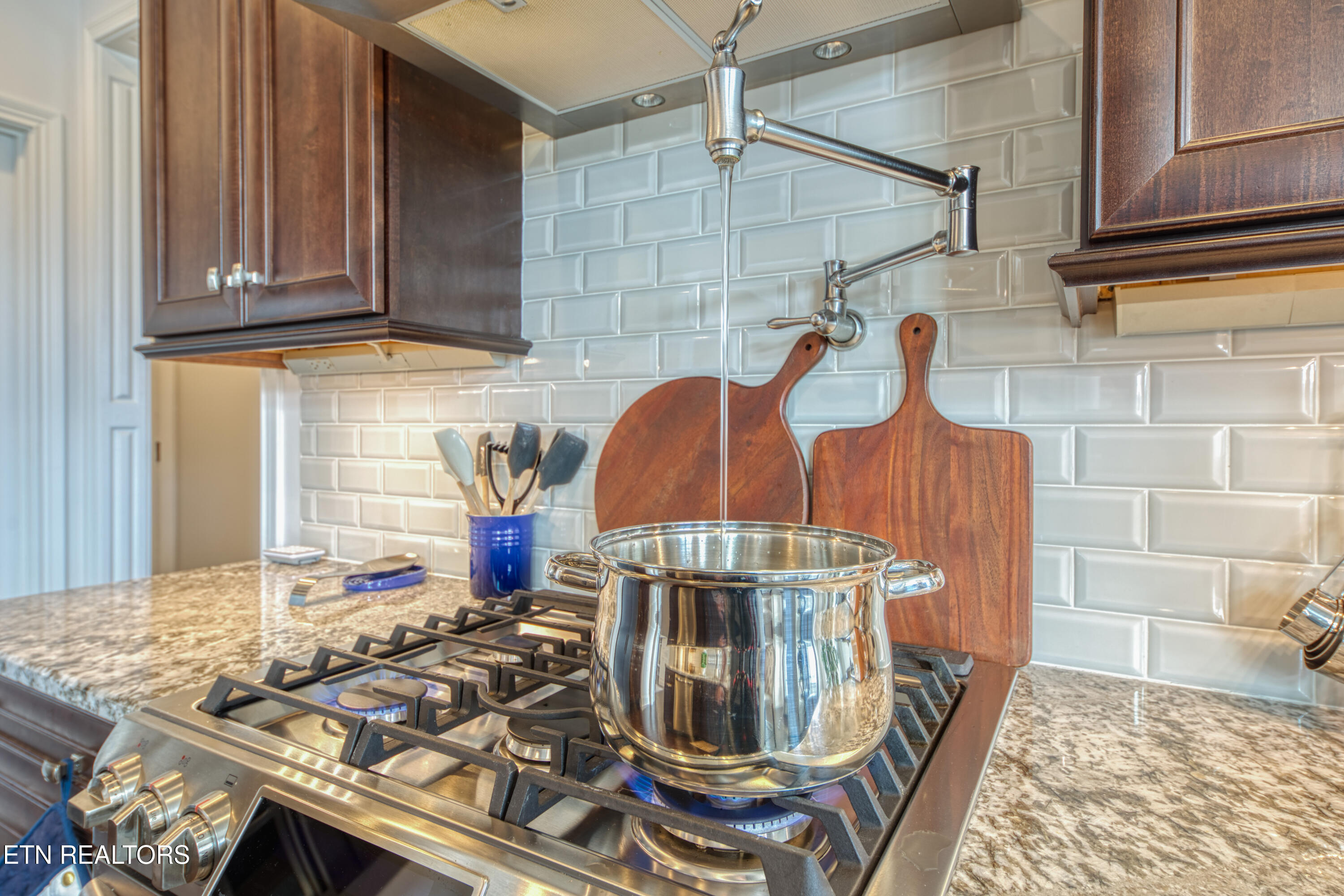 624 Elk Falls Lane Knoxville TN 37922