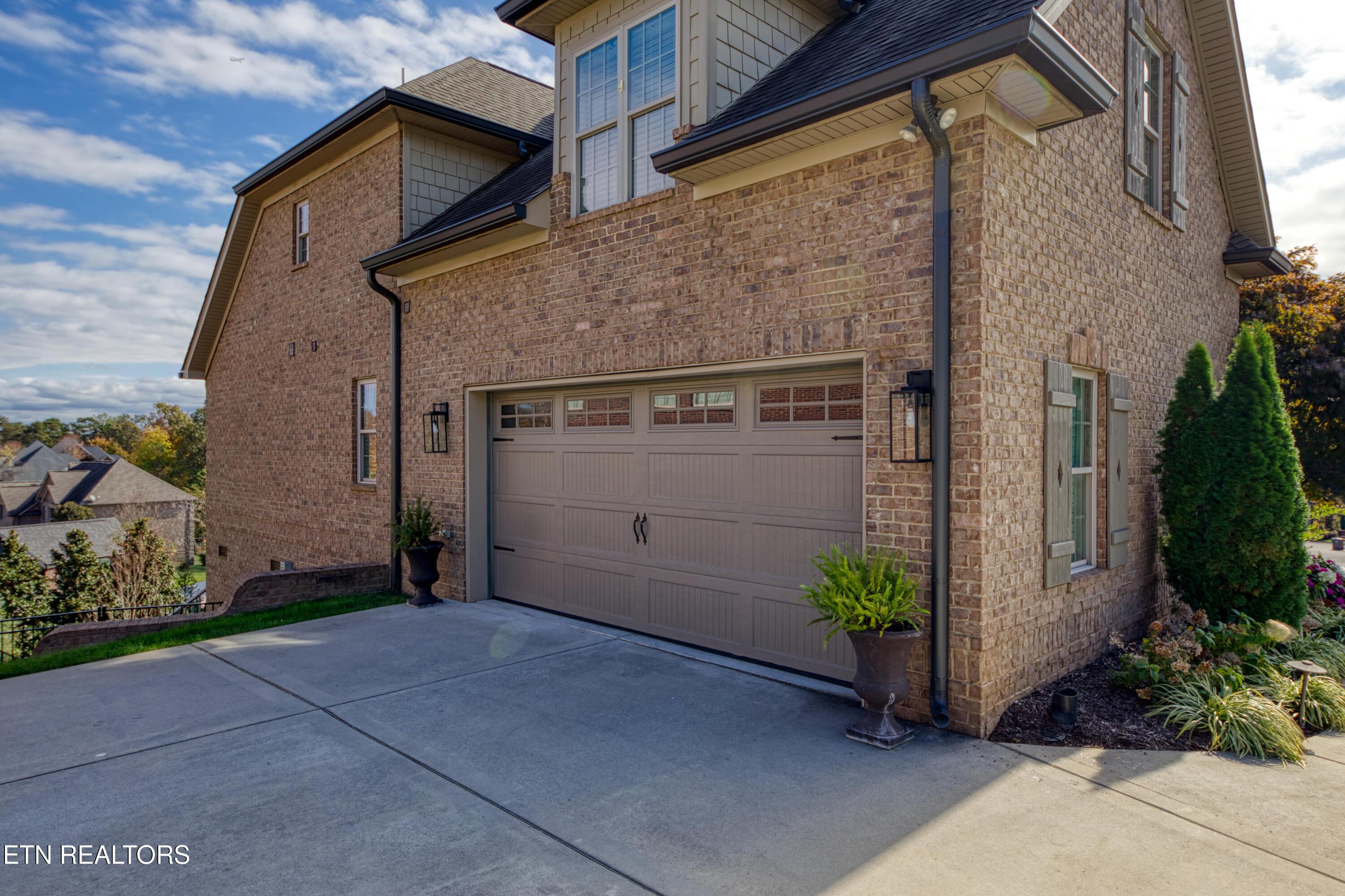 624 Elk Falls Lane Knoxville TN 37922
