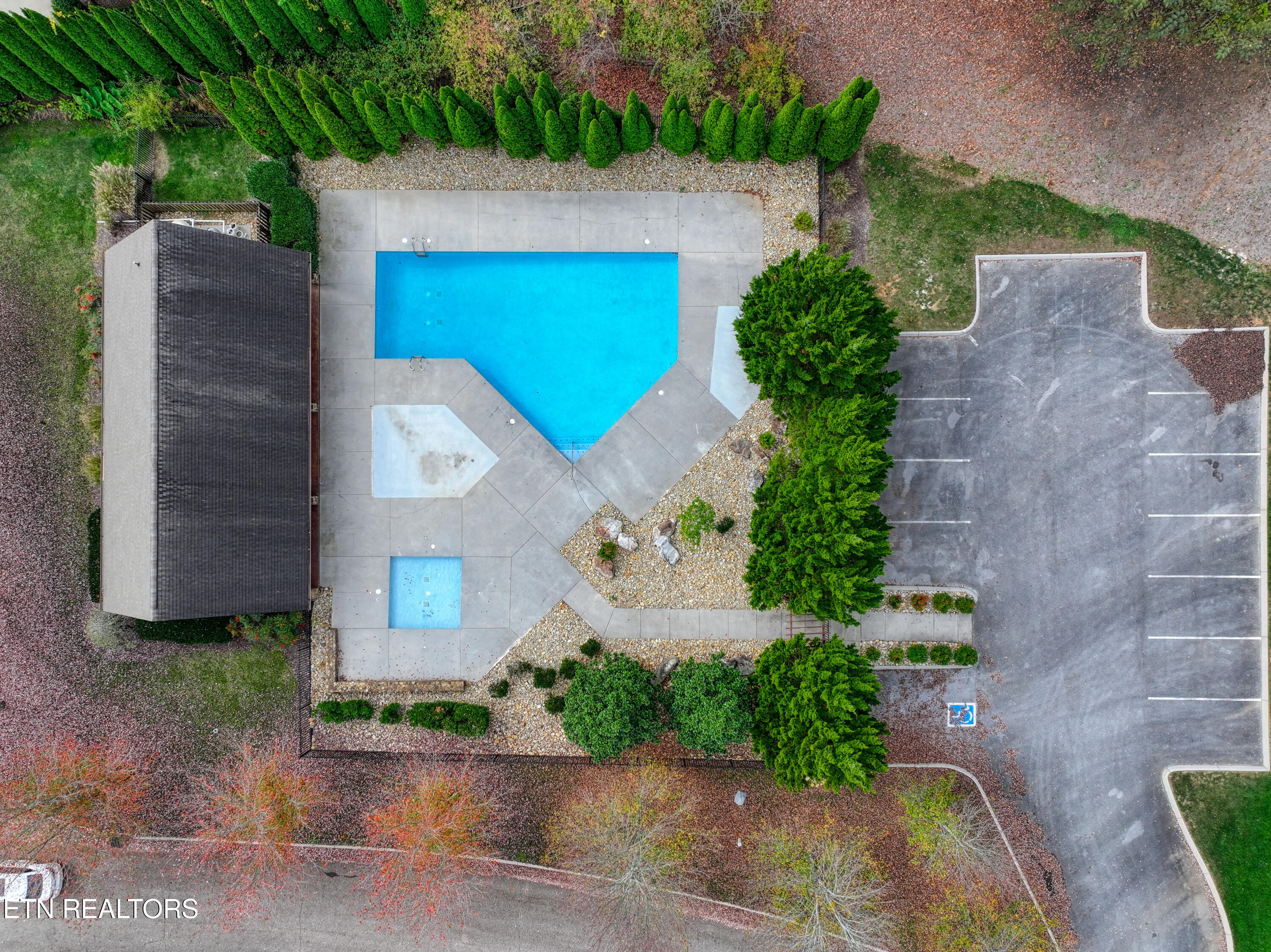 624 Elk Falls Lane Knoxville TN 37922