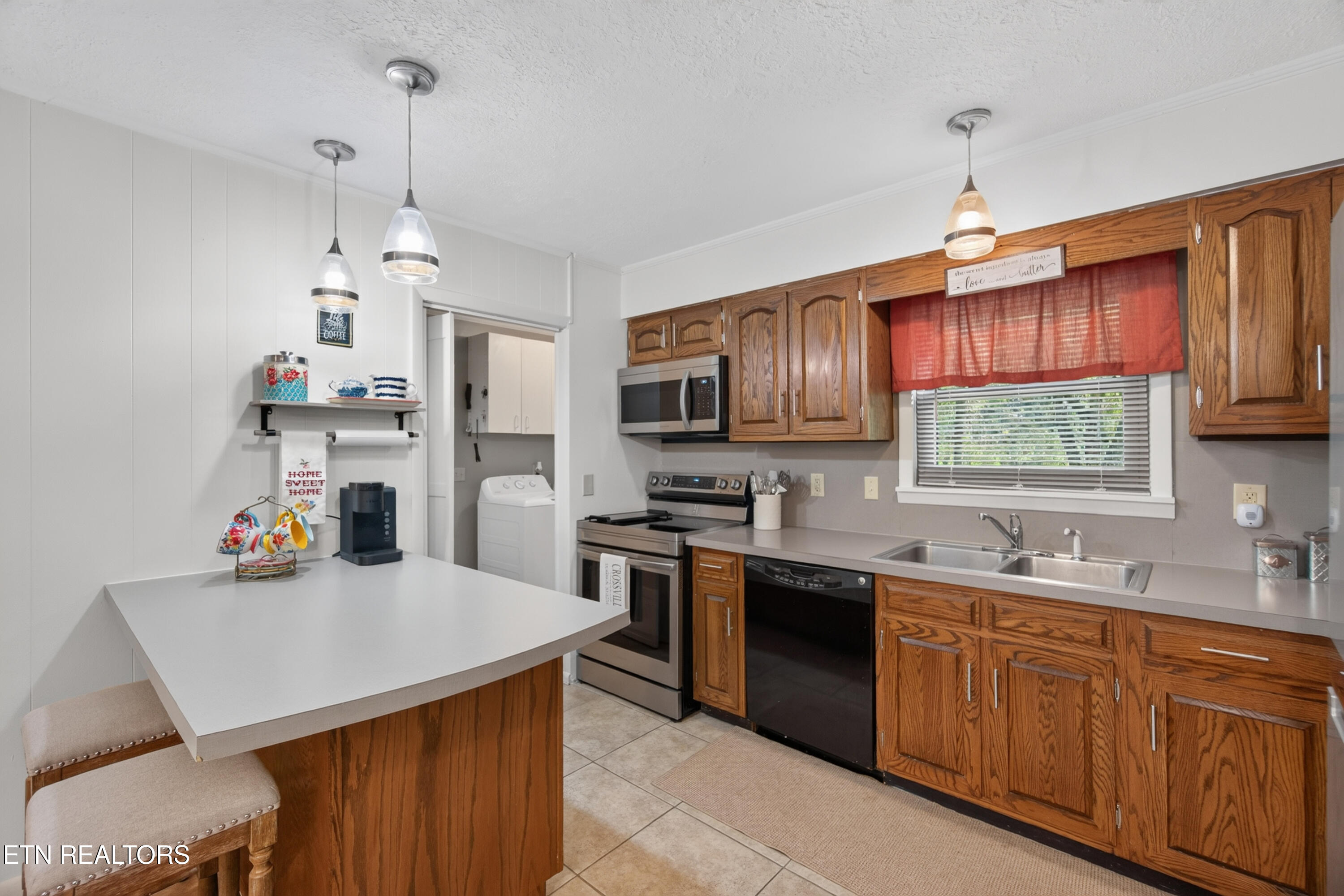 7084 Big Horn Drive Crossville TN 38572