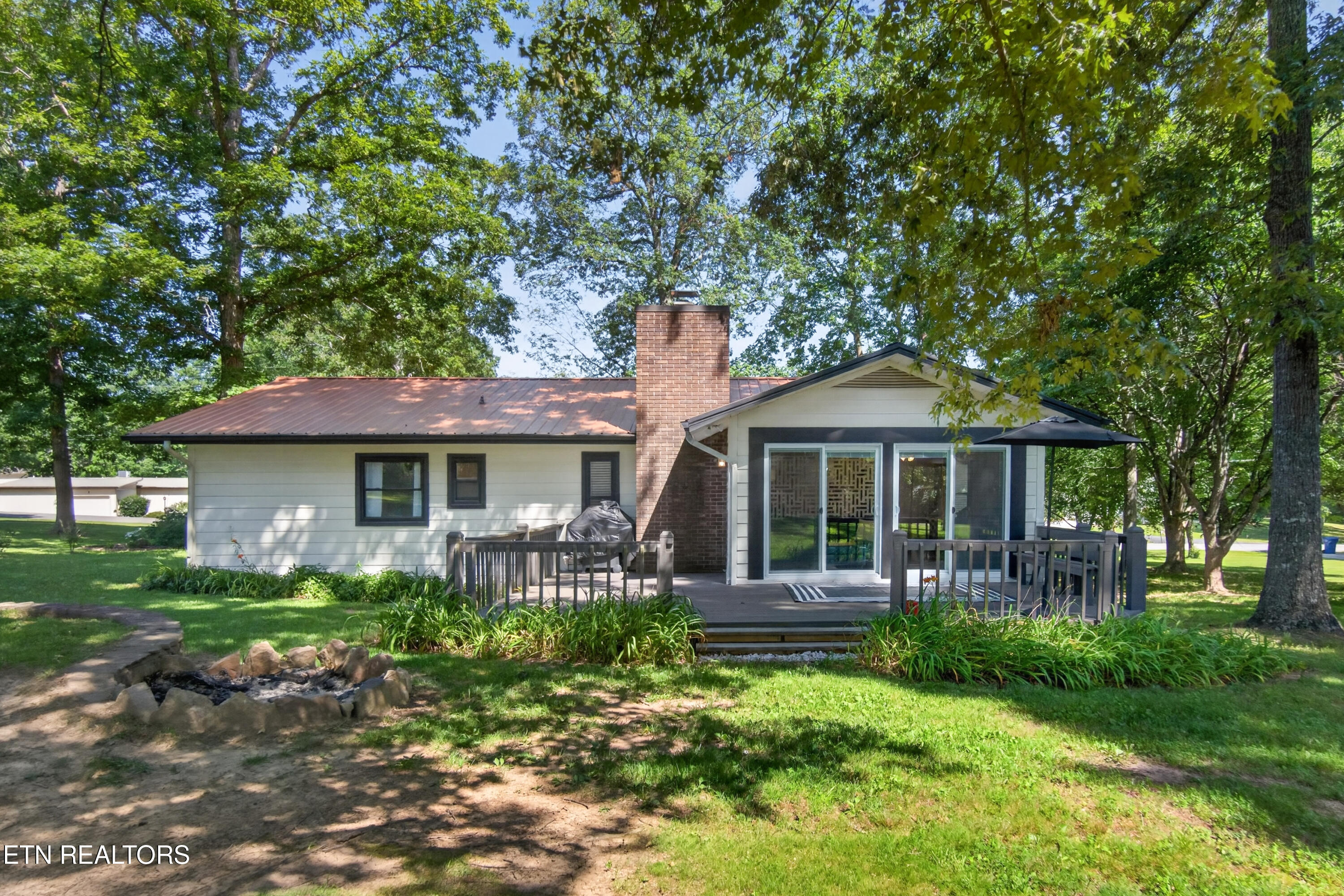 7084 Big Horn Drive Crossville TN 38572