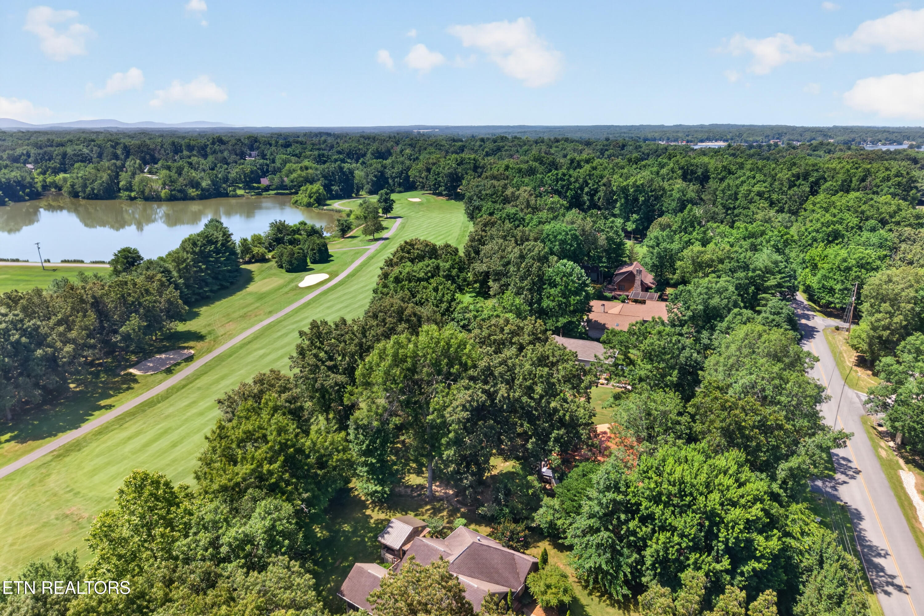 7084 Big Horn Drive Crossville TN 38572