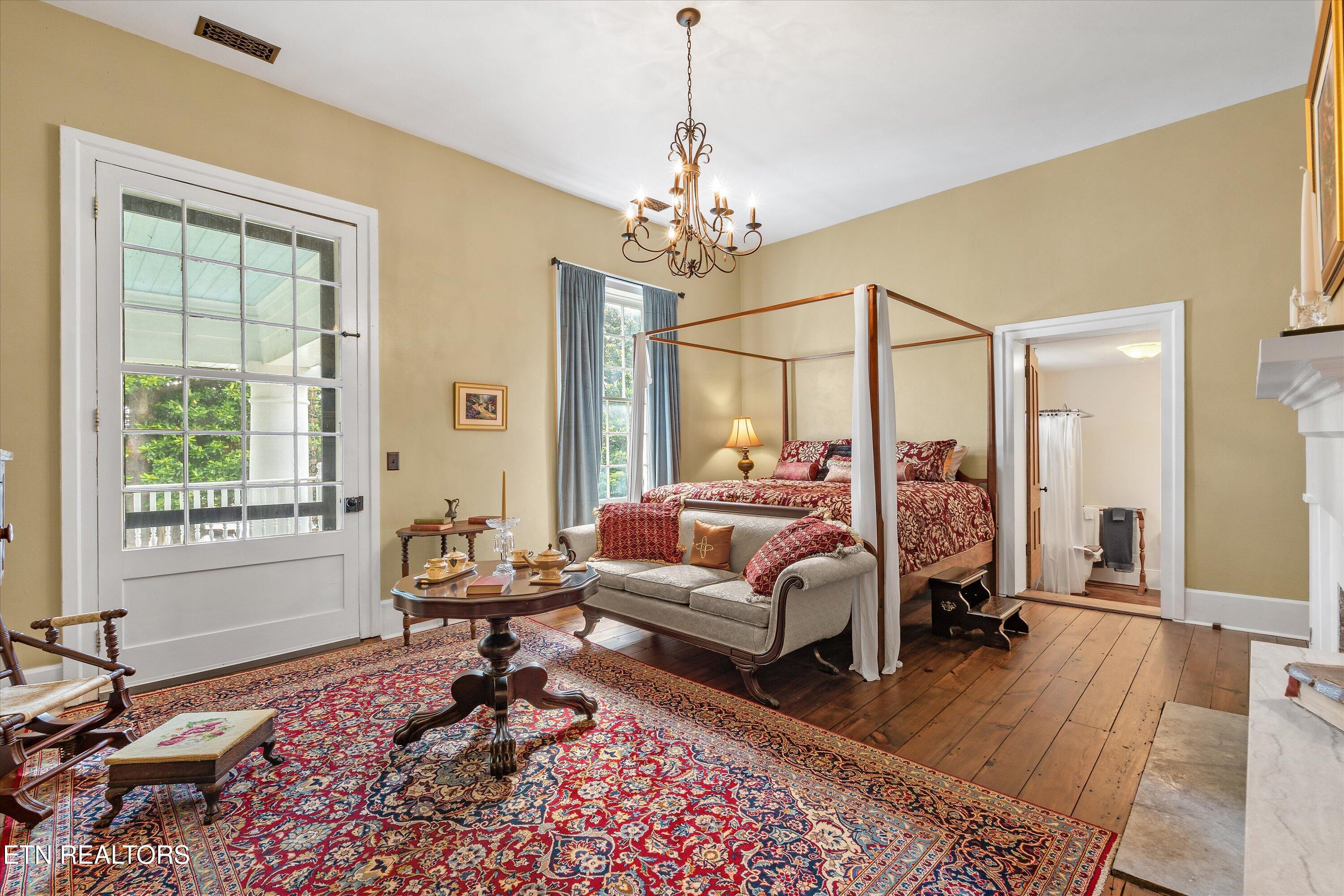 129/131 Elizabeth Athens TN 37303