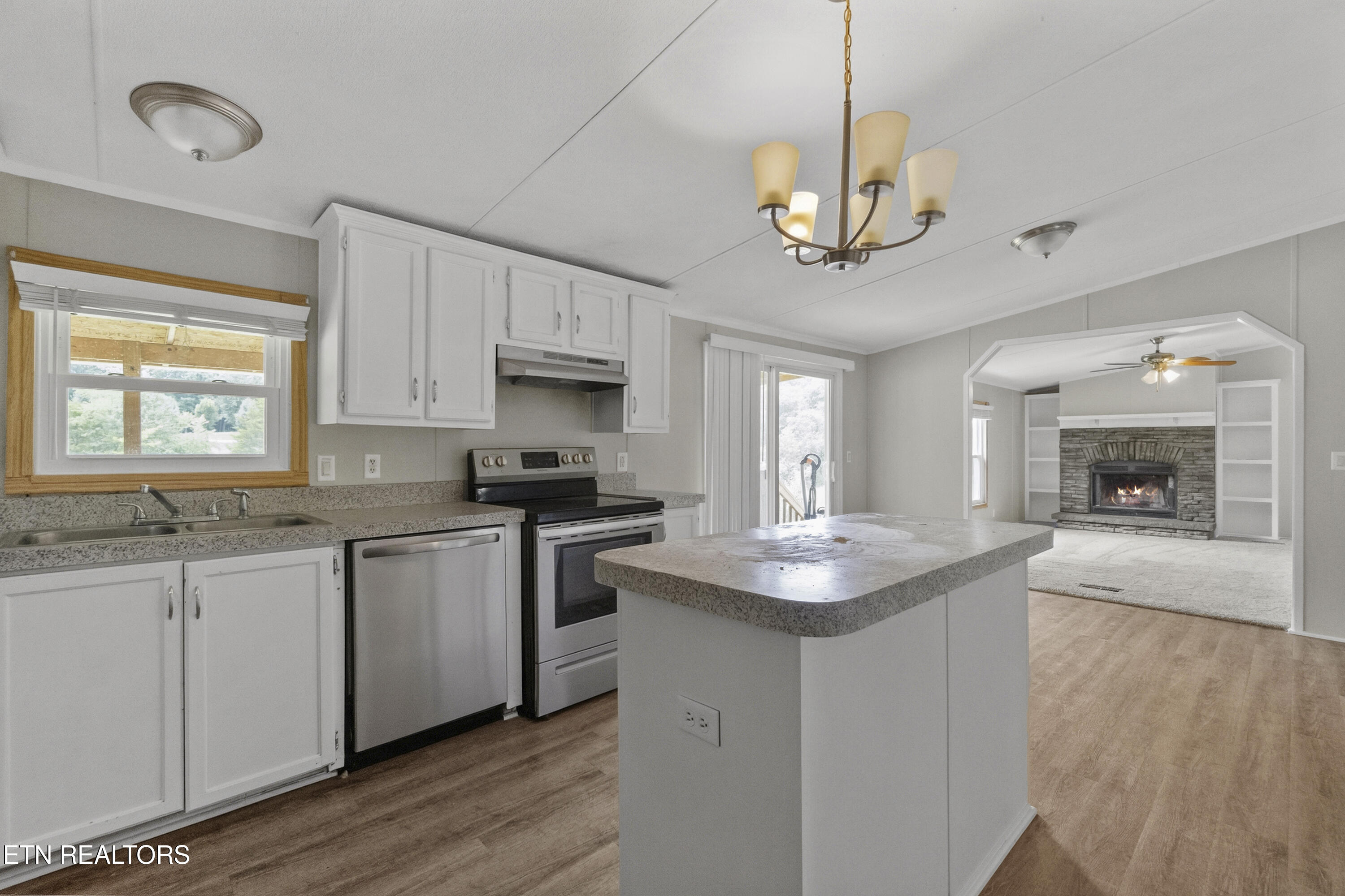 406 Mount Horeb Road Jefferson City TN 37760