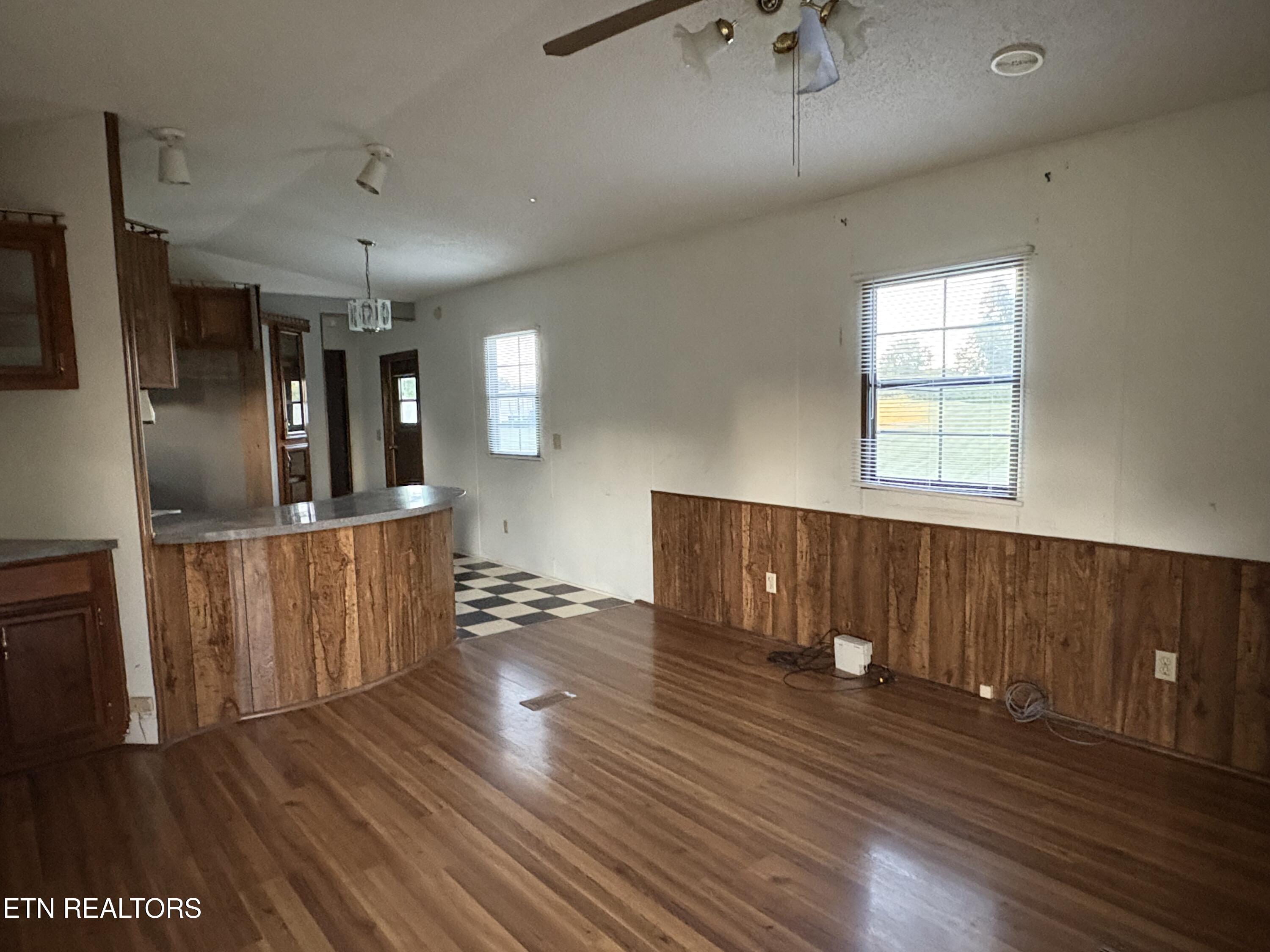 865 Shade Pressnell Road Tazewell TN 37879