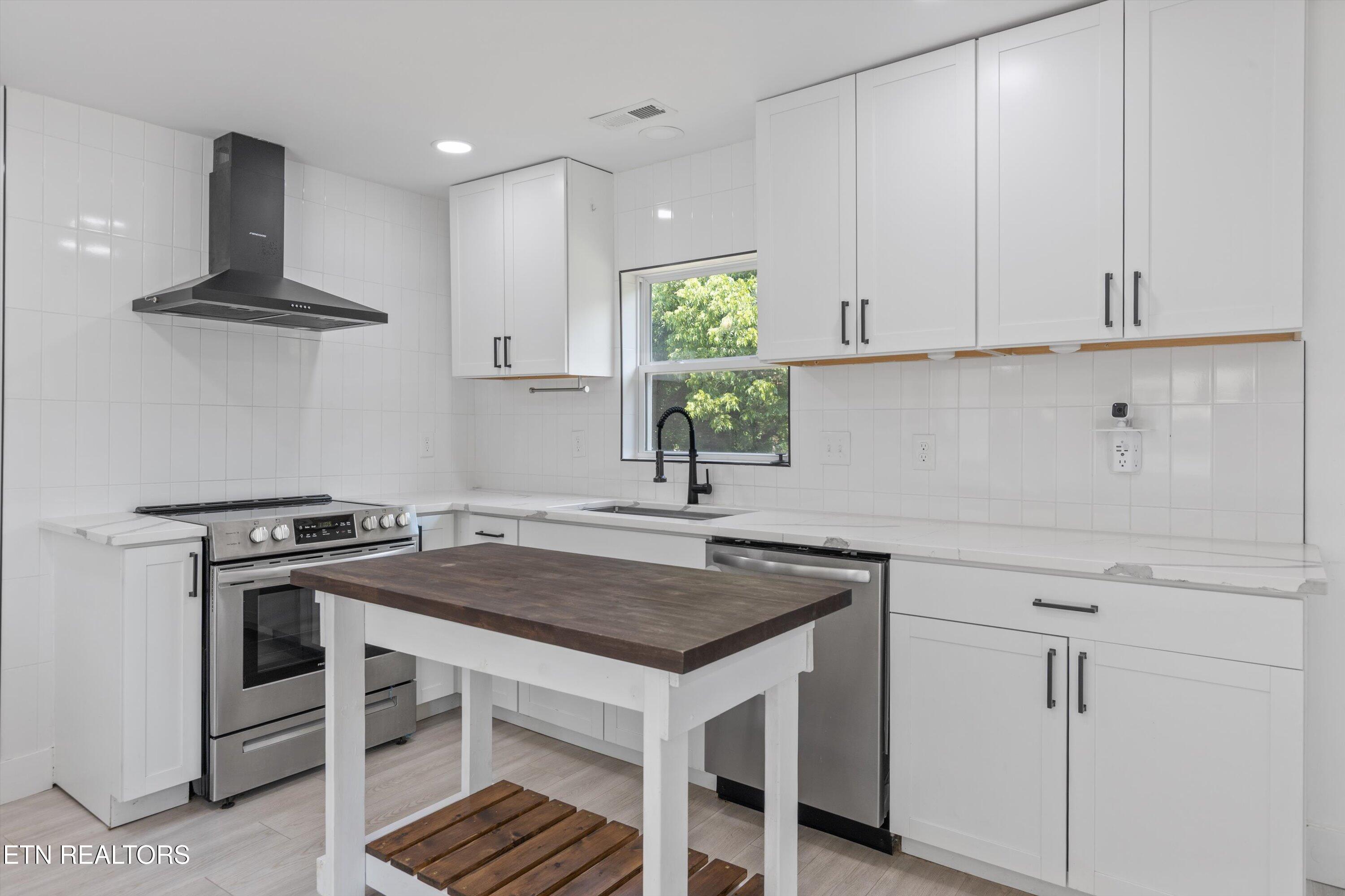 5813 Thorn Grove Pike Knoxville TN 37914