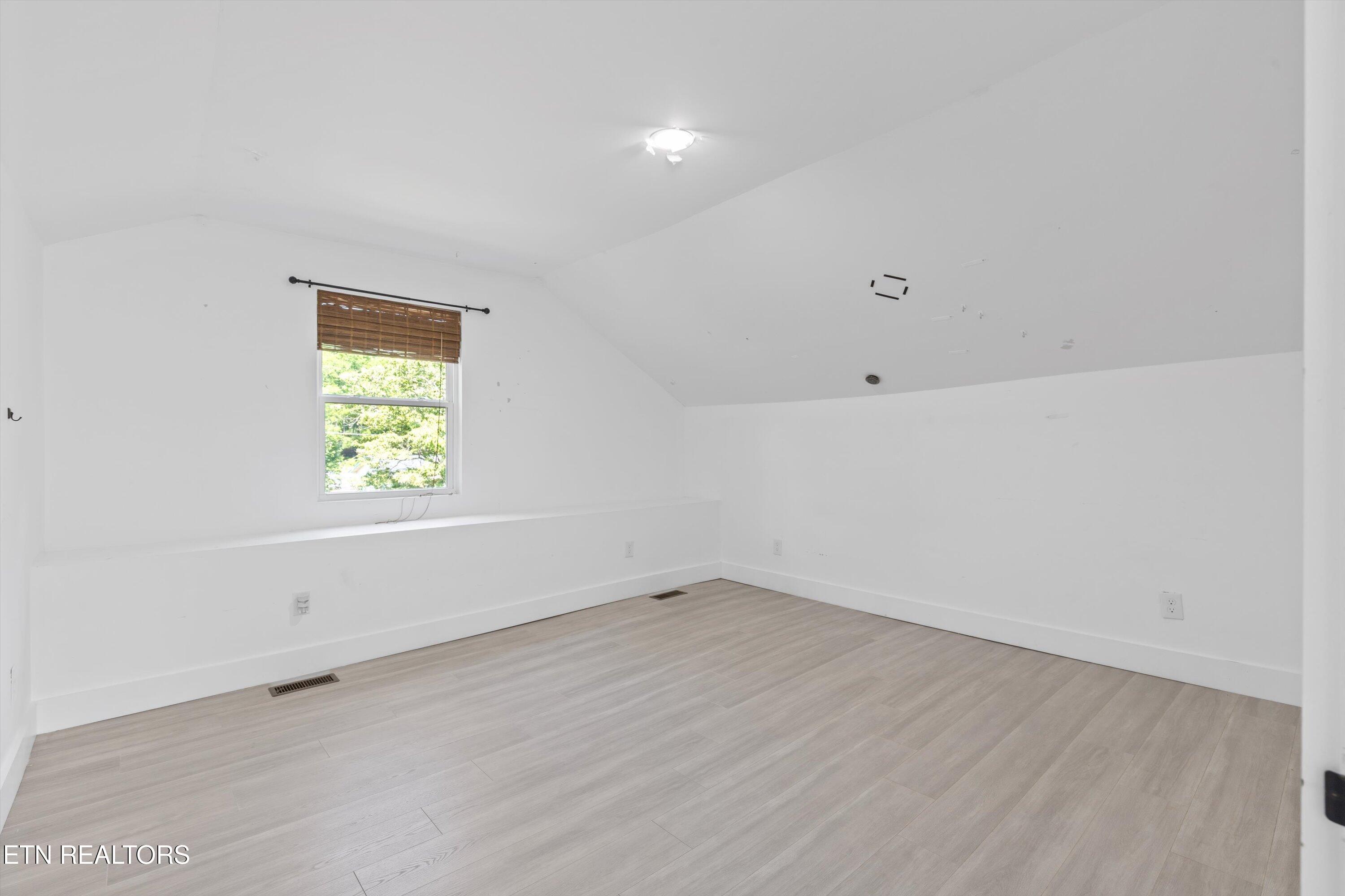 5813 Thorn Grove Pike Knoxville TN 37914