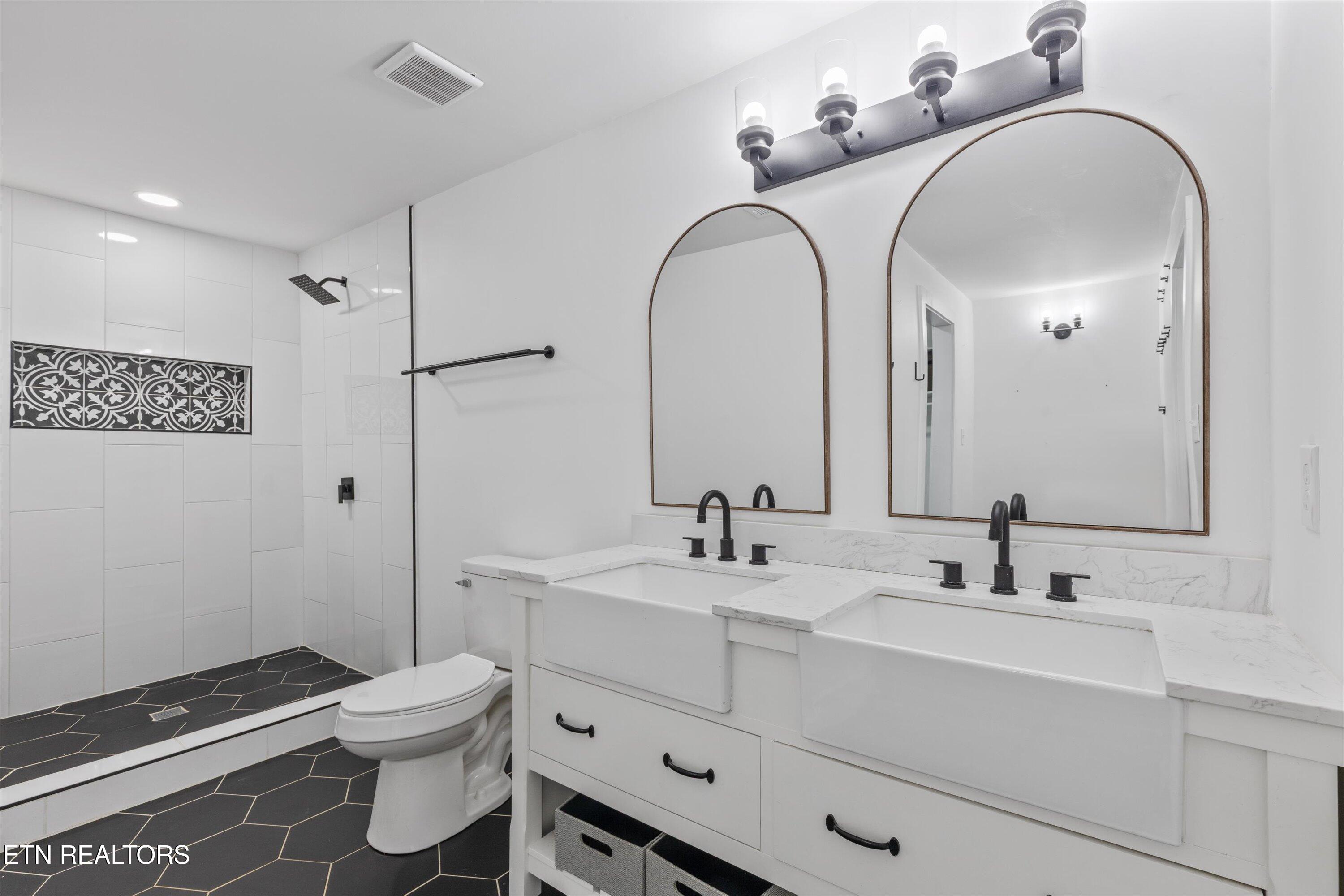 5813 Thorn Grove Pike Knoxville TN 37914