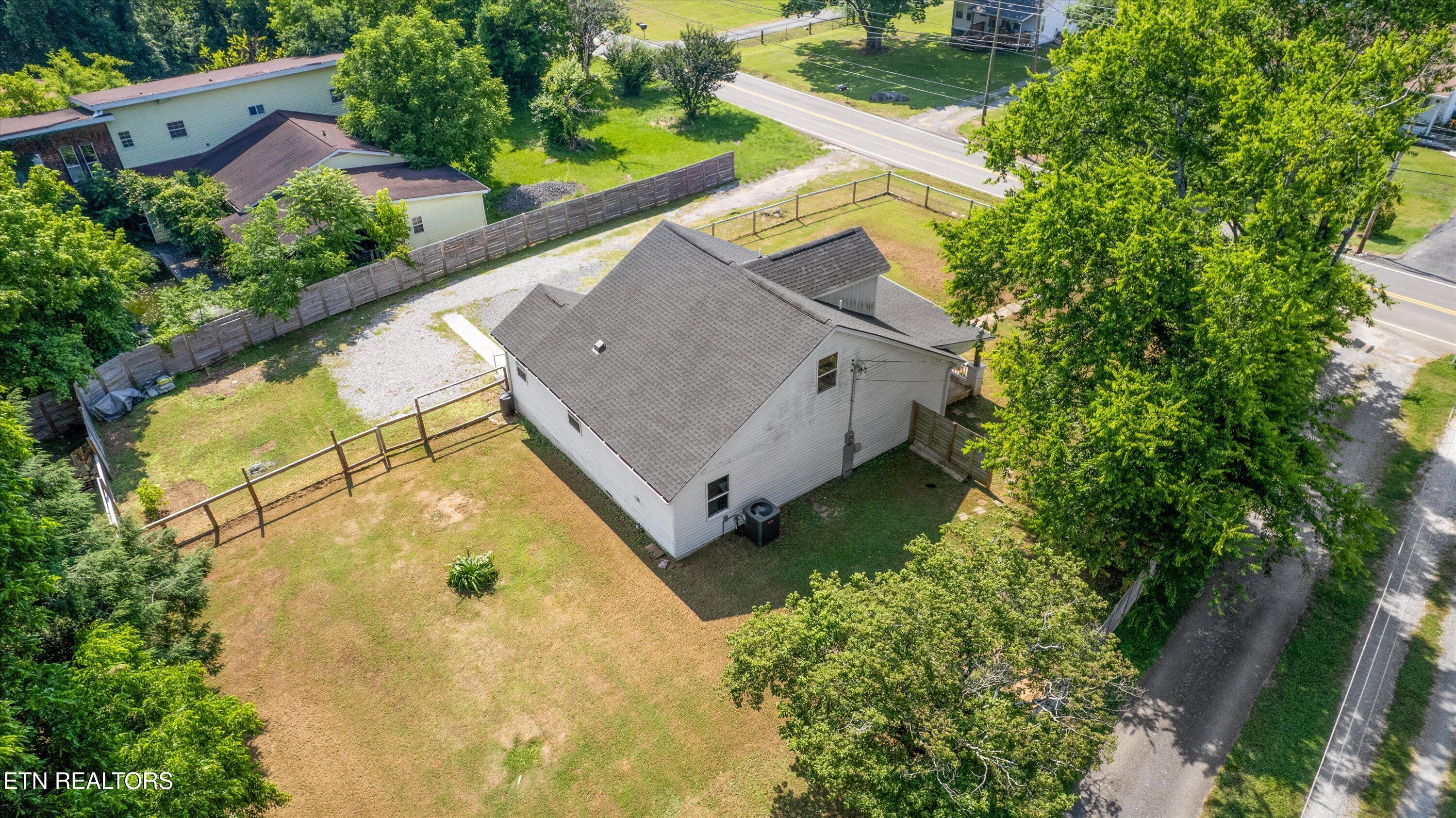 5813 Thorn Grove Pike Knoxville TN 37914