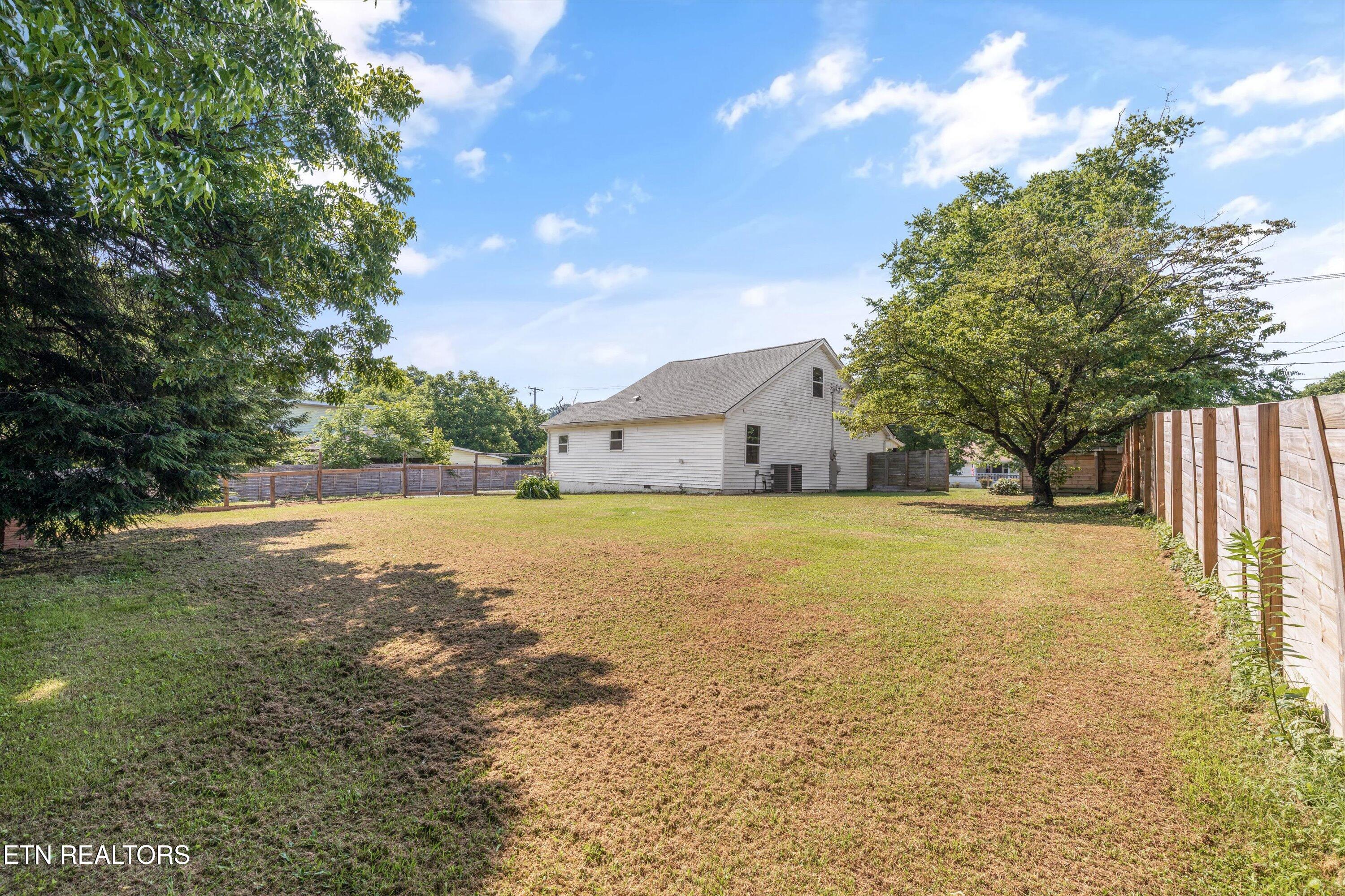 5813 Thorn Grove Pike Knoxville TN 37914