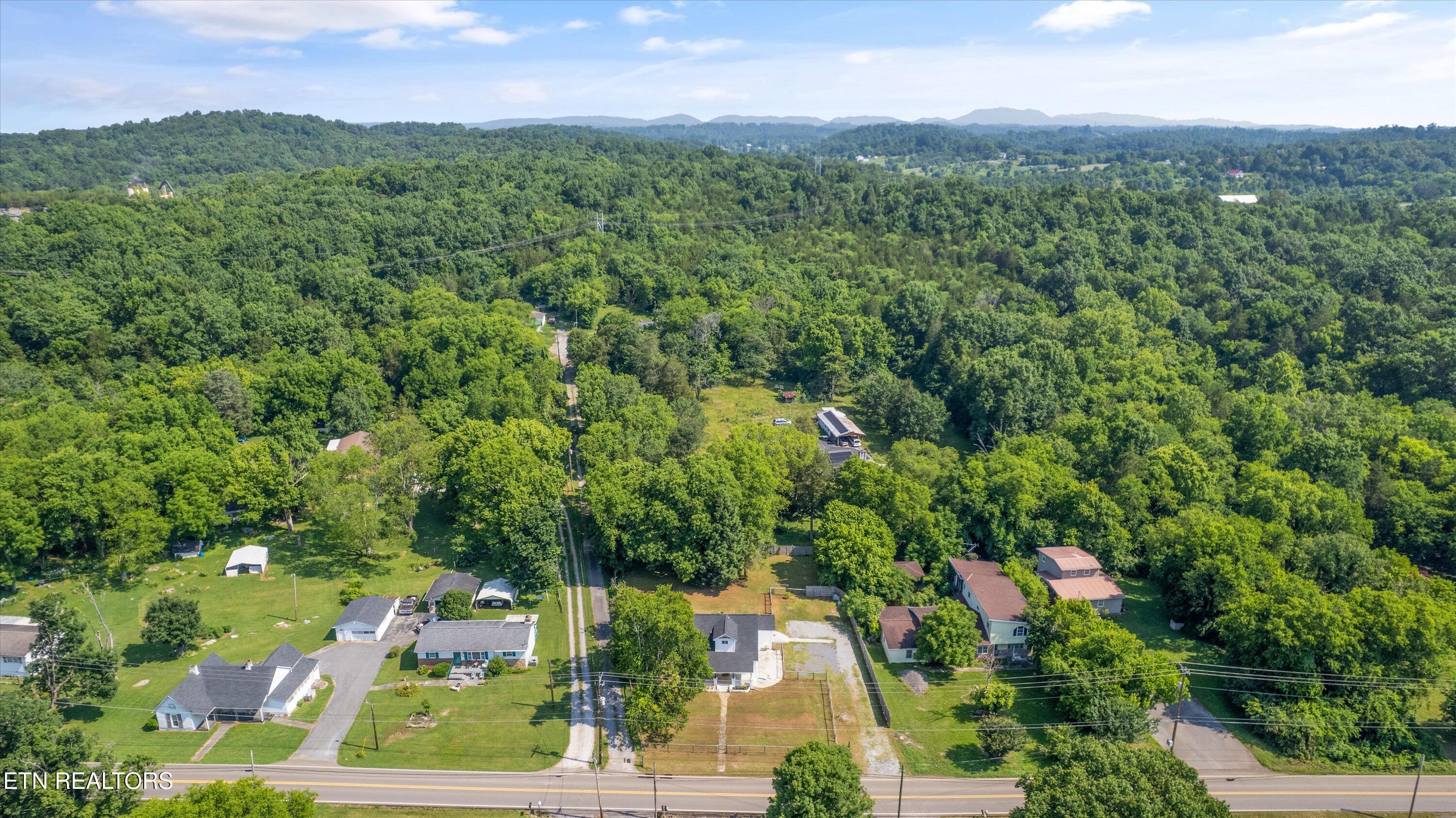 5813 Thorn Grove Pike Knoxville TN 37914