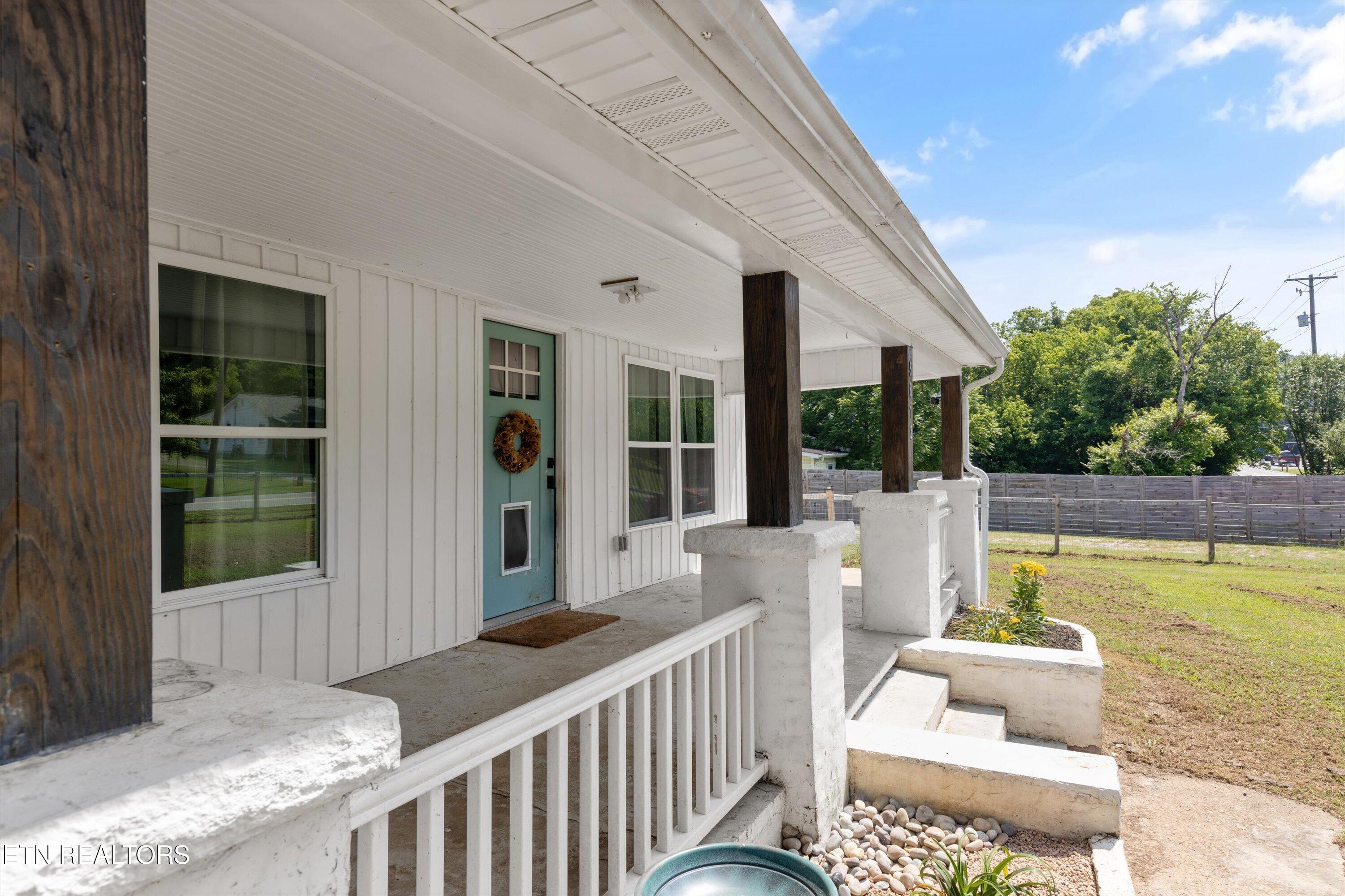 5813 Thorn Grove Pike Knoxville TN 37914