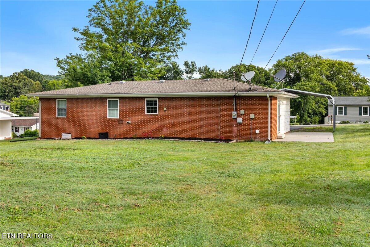 1231 Morgan Street Athens TN 37303