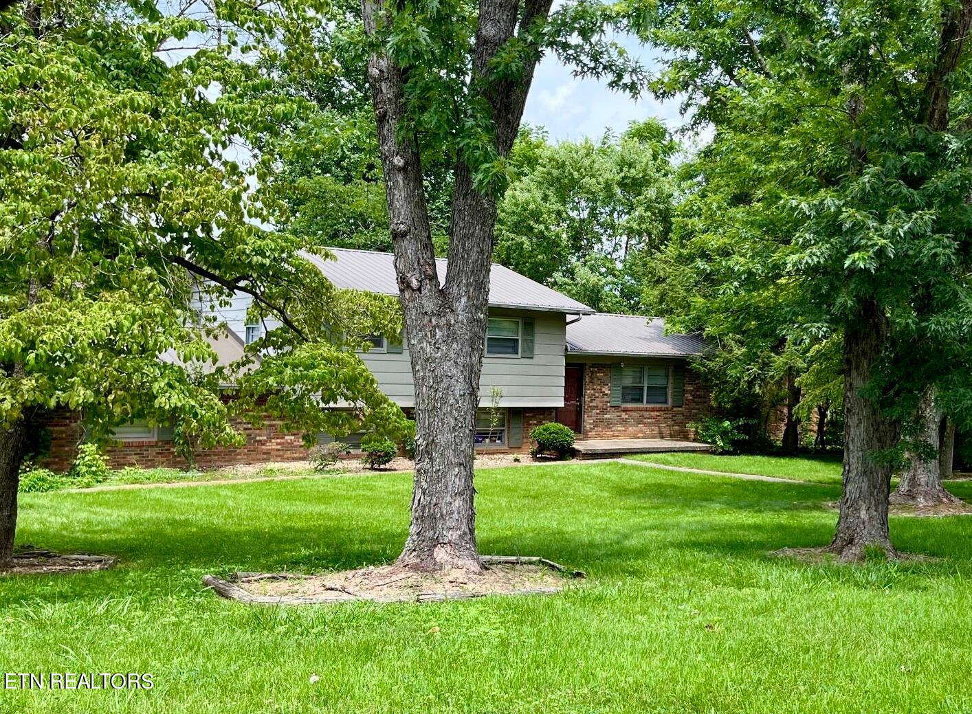 10437 Grovedale Drive Knoxville TN 37922