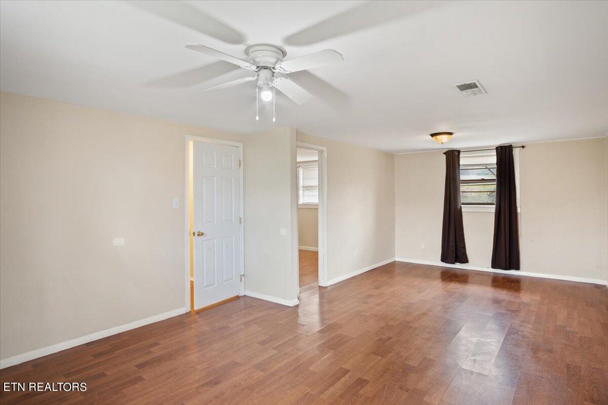 10437 Grovedale Drive Knoxville TN 37922