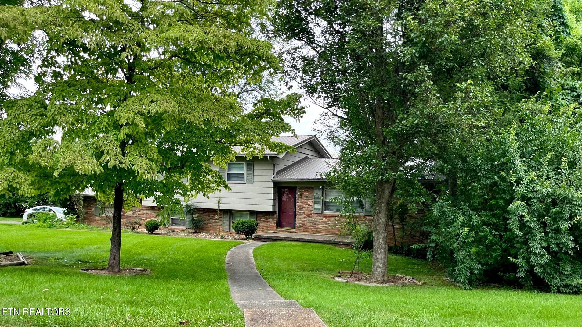 10437 Grovedale Drive Knoxville TN 37922