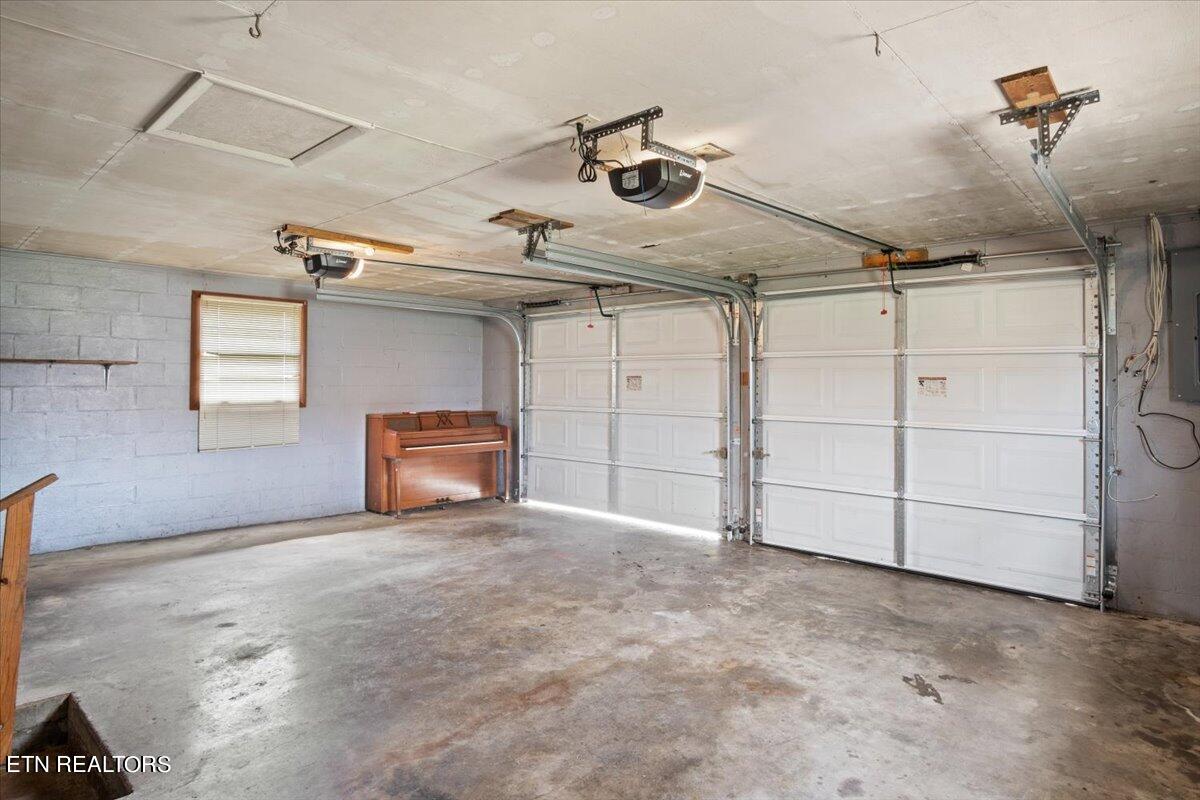 10437 Grovedale Drive Knoxville TN 37922