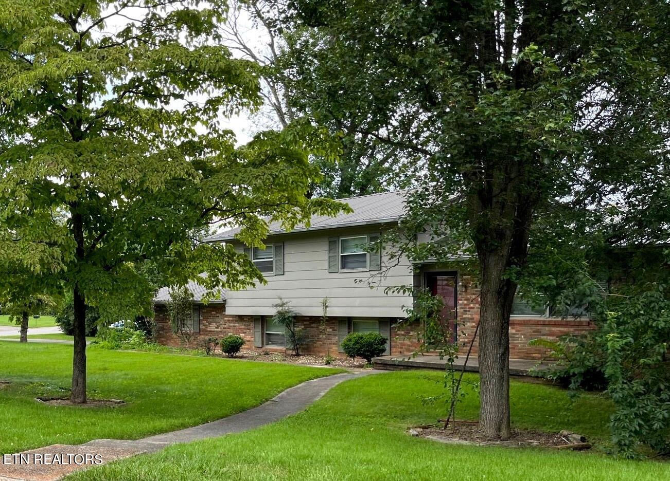 10437 Grovedale Drive Knoxville TN 37922