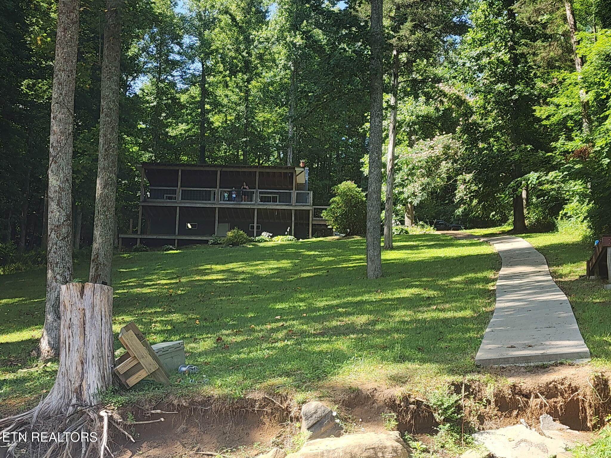 353 Beech Grove Loop Sharps Chapel TN 37866
