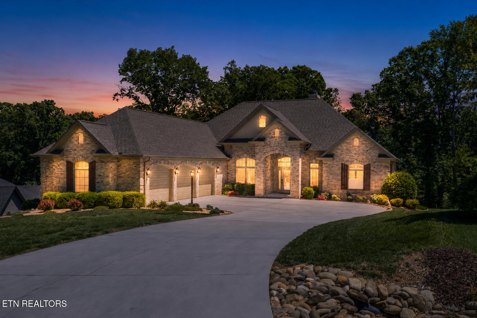 114 Skiatook Way Loudon TN 37774