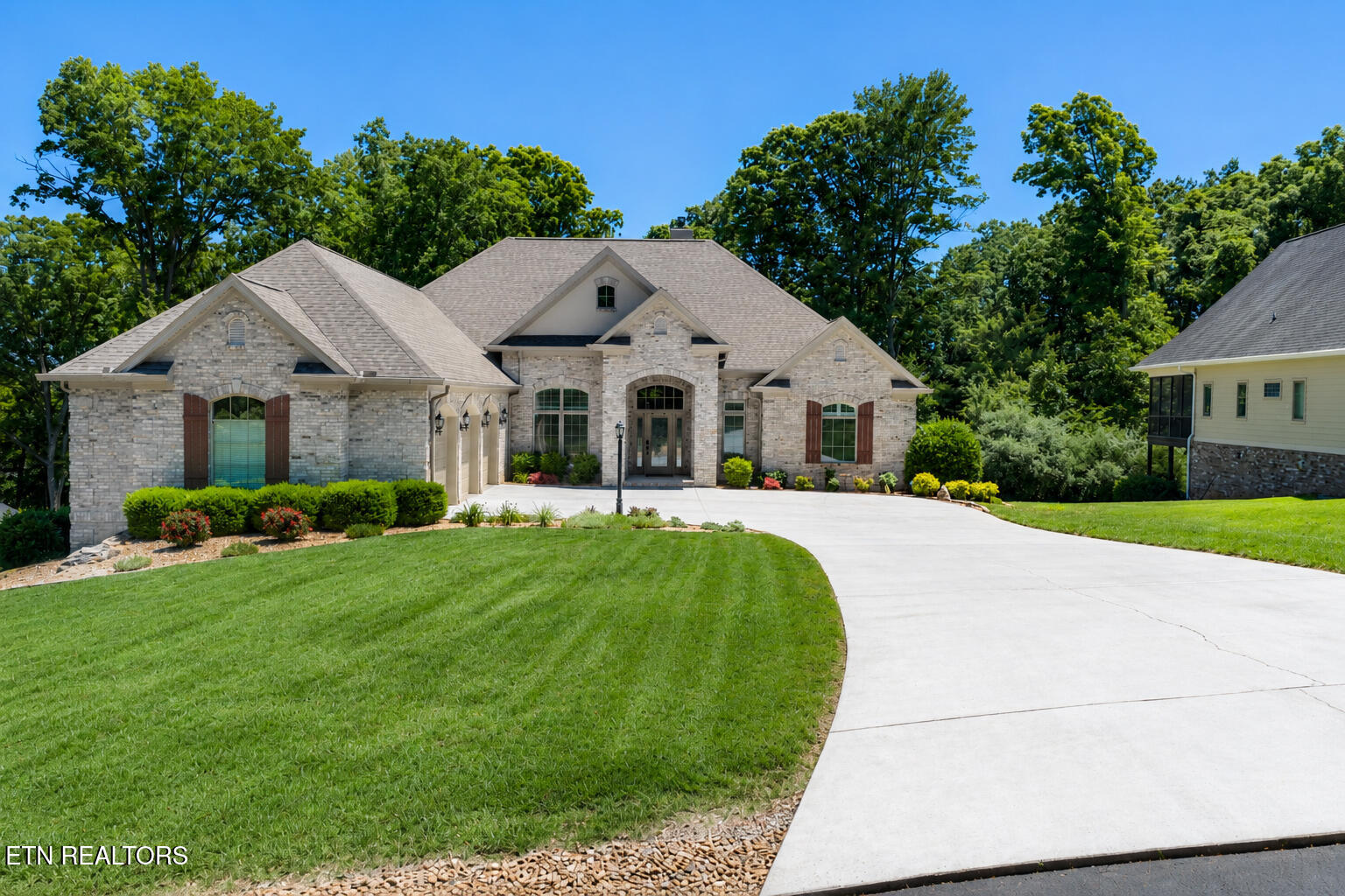 114 Skiatook Way Loudon TN 37774