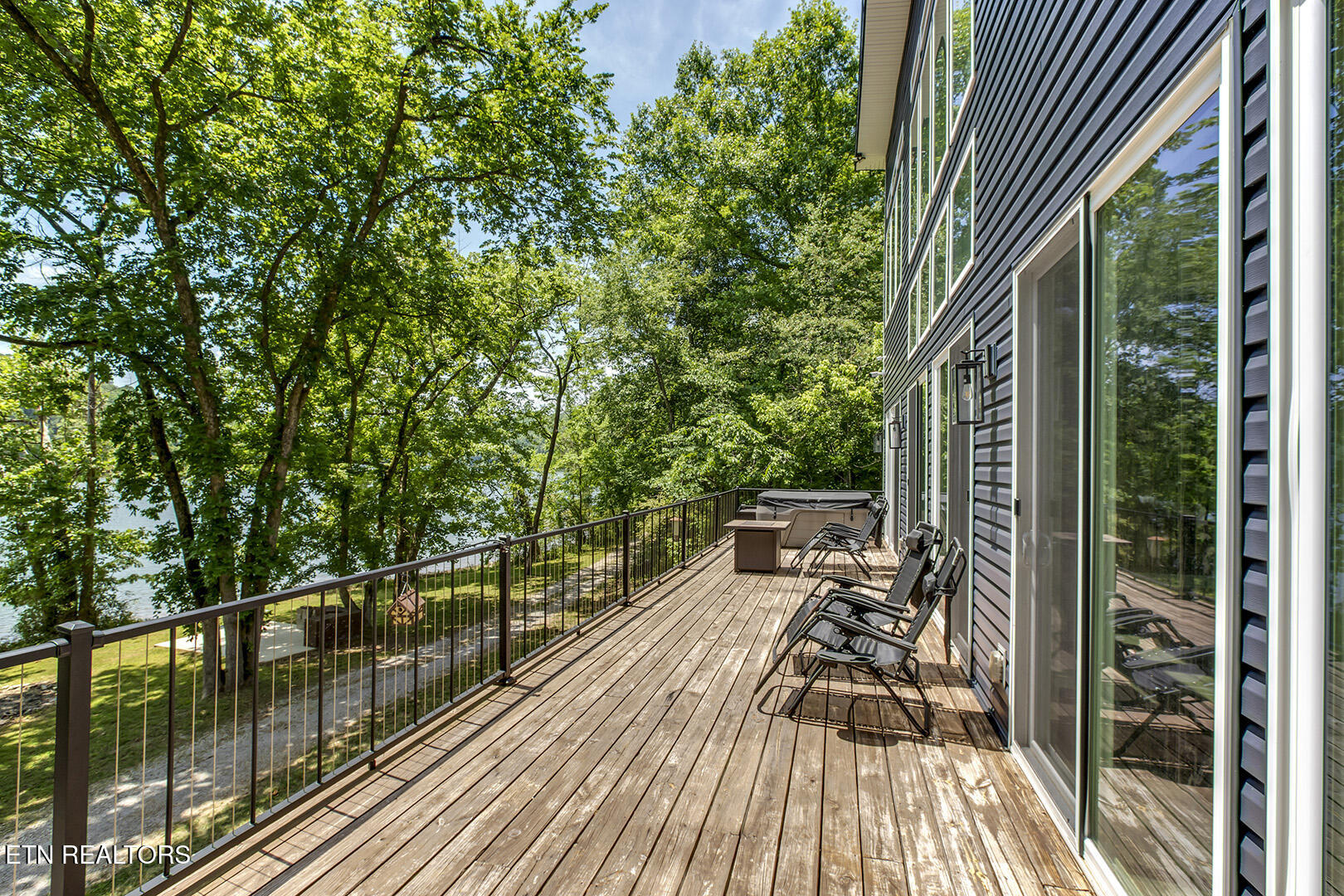 880 Skyline Drive Harriman TN 37748