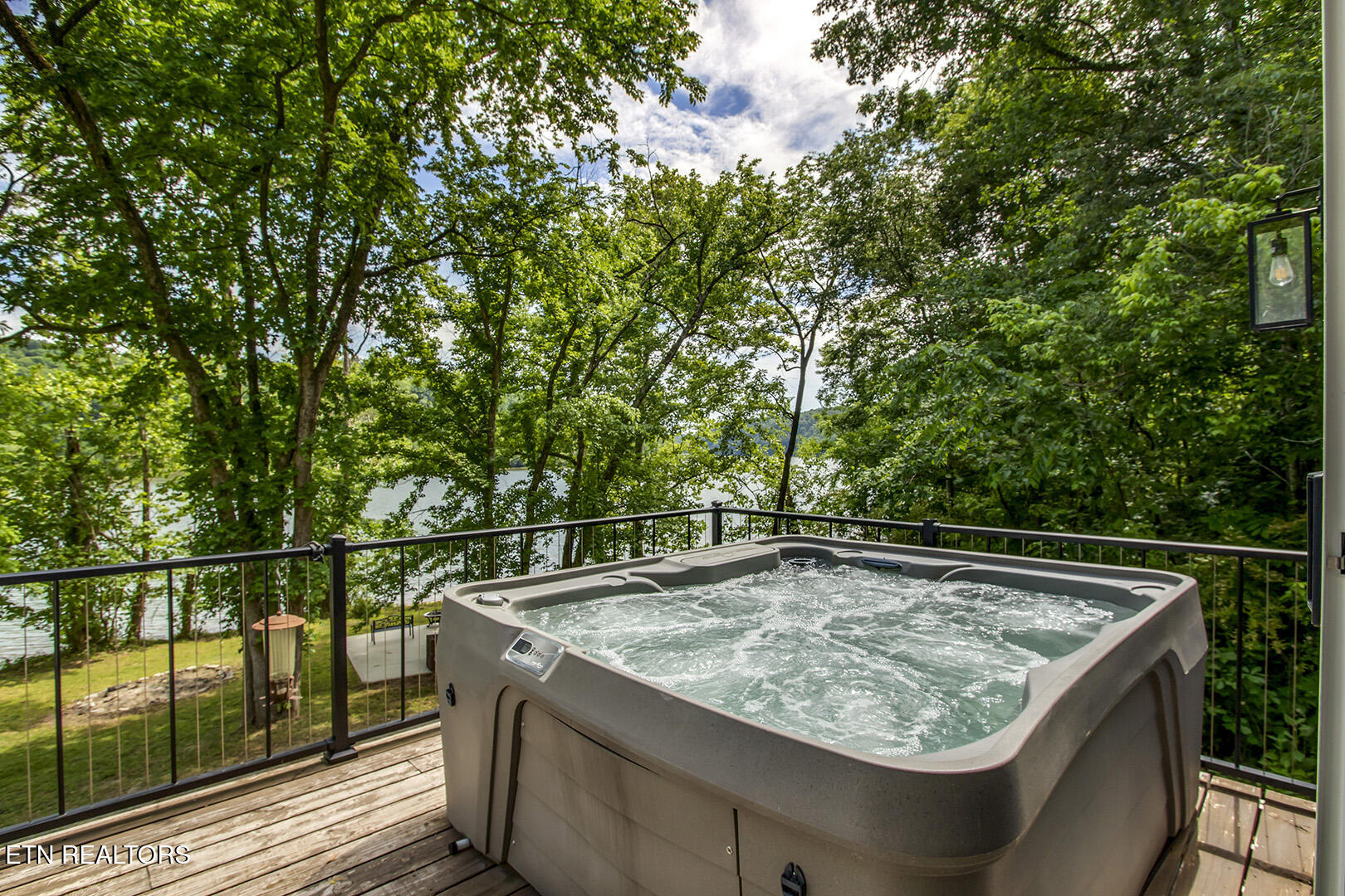 880 Skyline Drive Harriman TN 37748