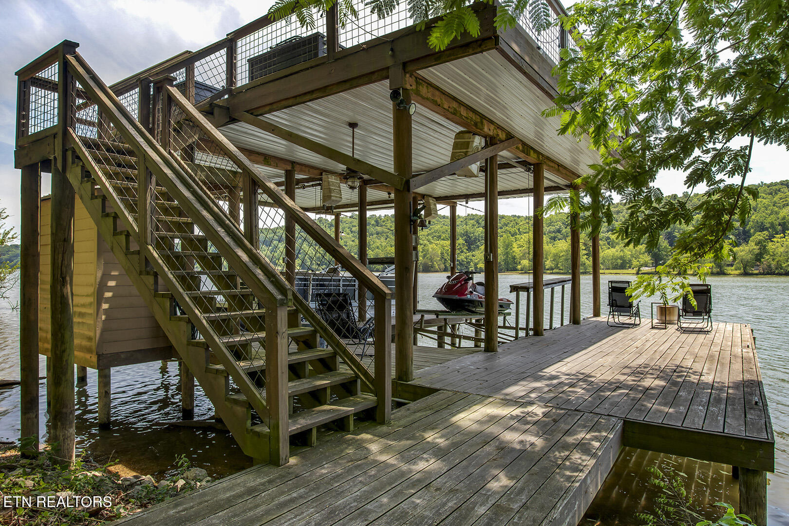 880 Skyline Drive Harriman TN 37748