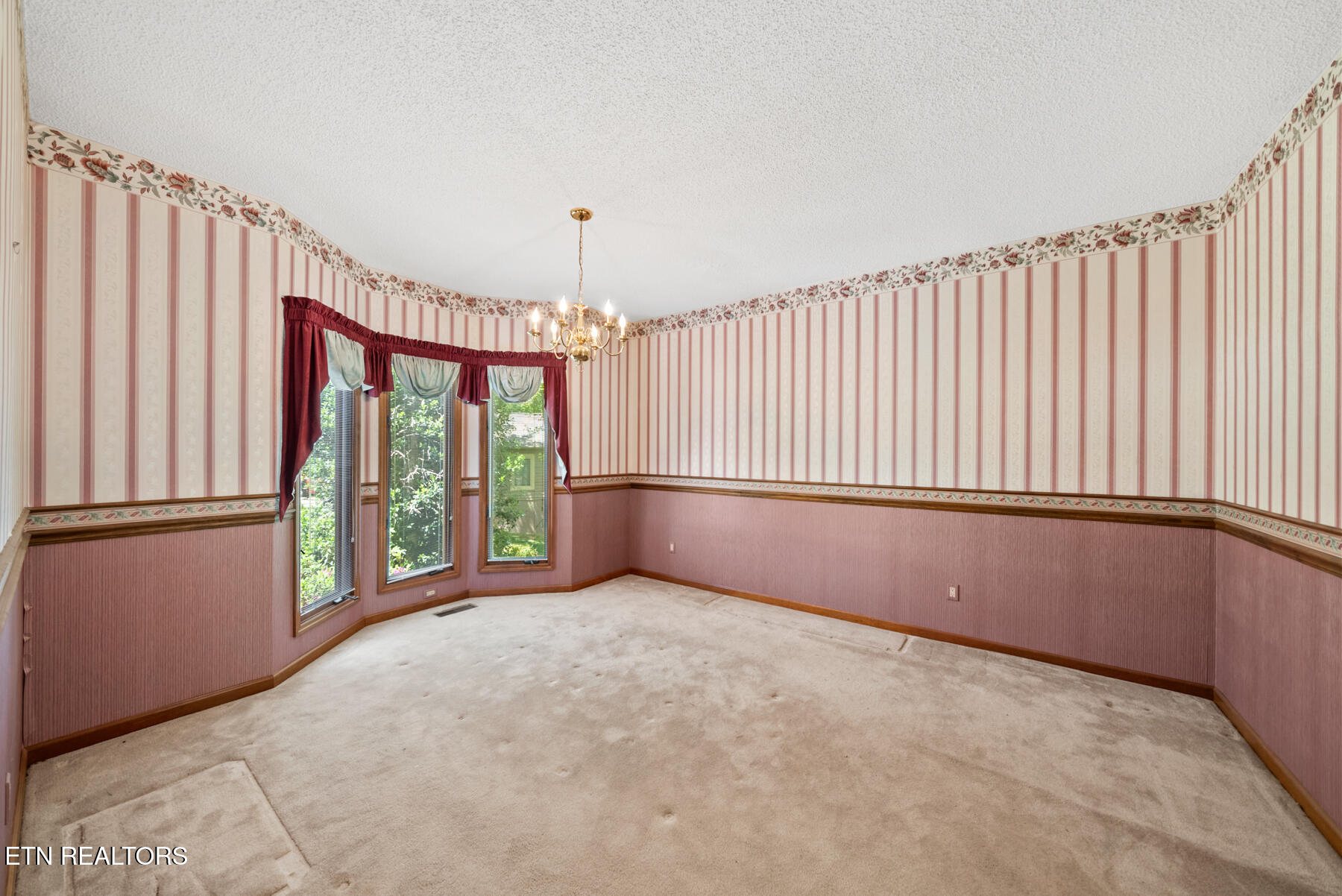 38 Heather Glen Drive Crossville TN 38558