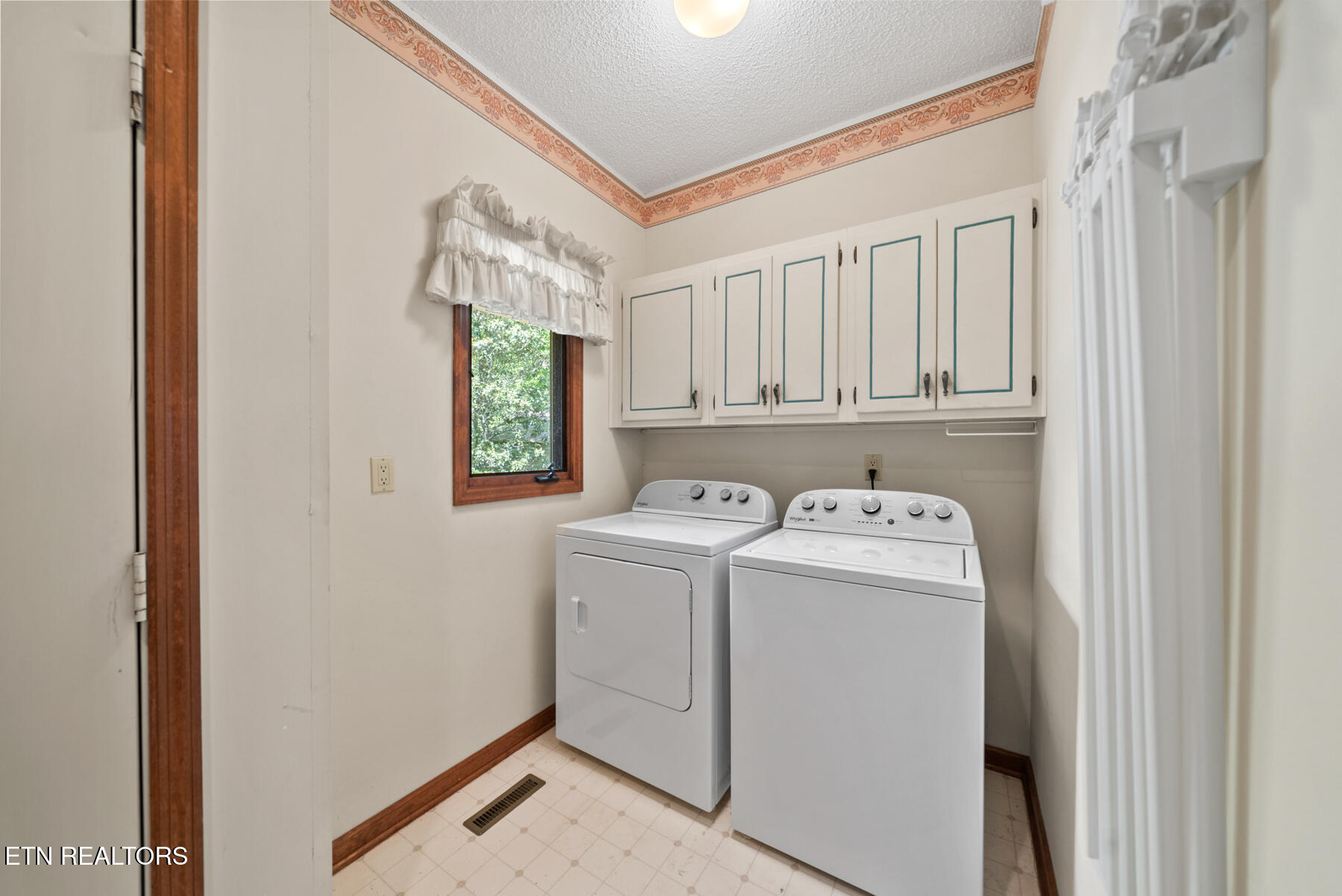 38 Heather Glen Drive Crossville TN 38558