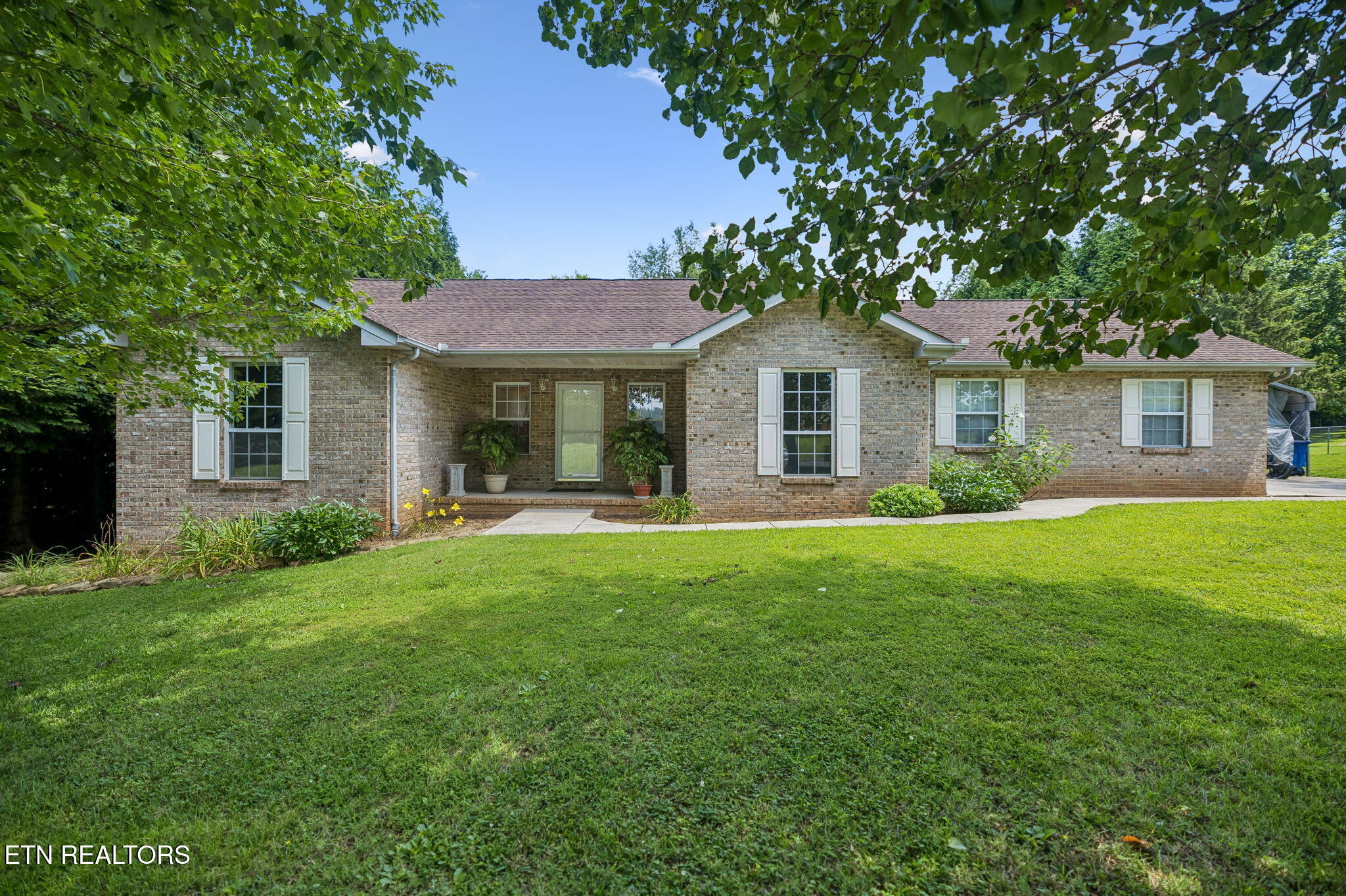 5616 Brandon Park Drive Maryville TN 37804
