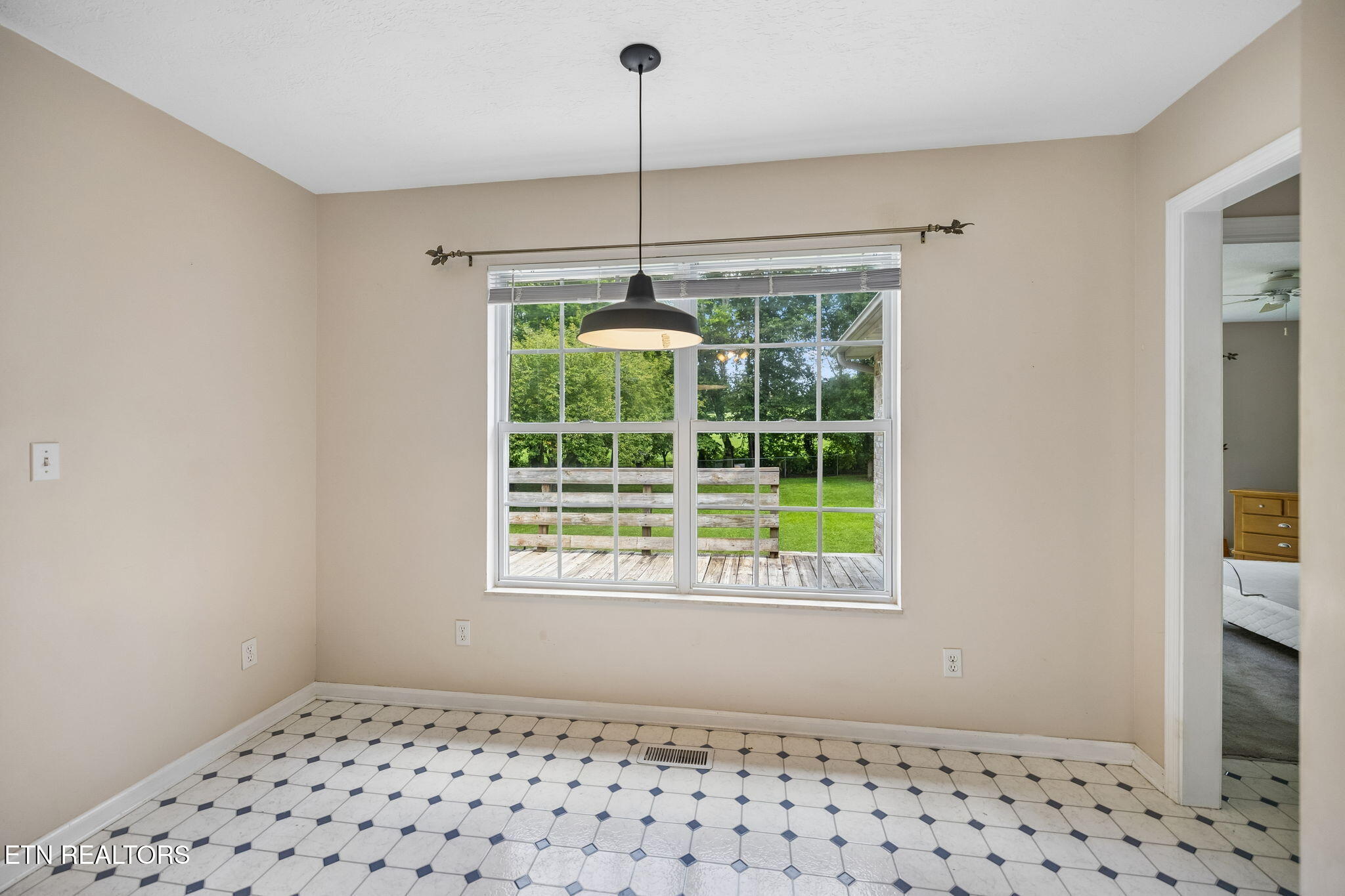 5616 Brandon Park Drive Maryville TN 37804