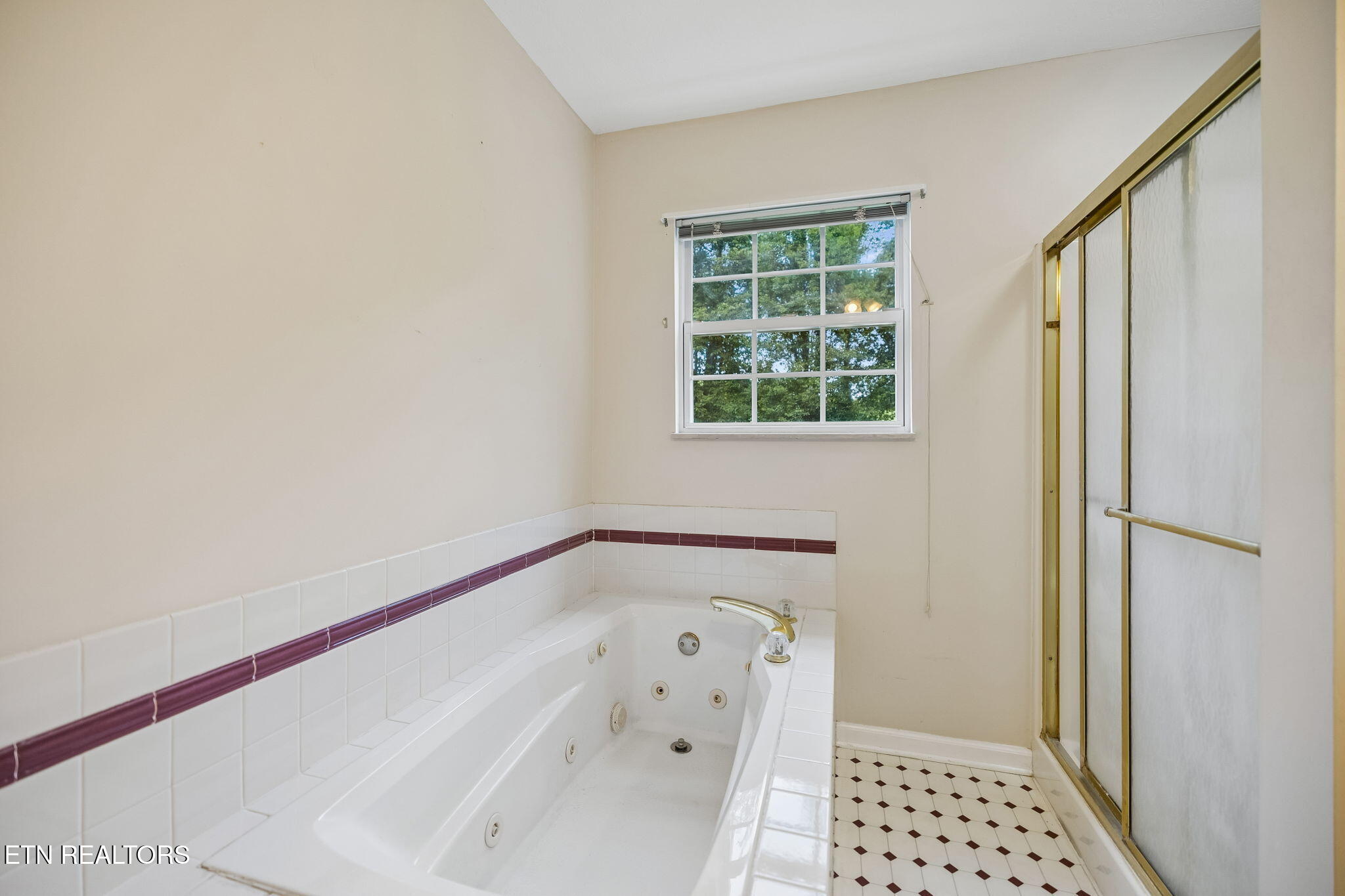 5616 Brandon Park Drive Maryville TN 37804