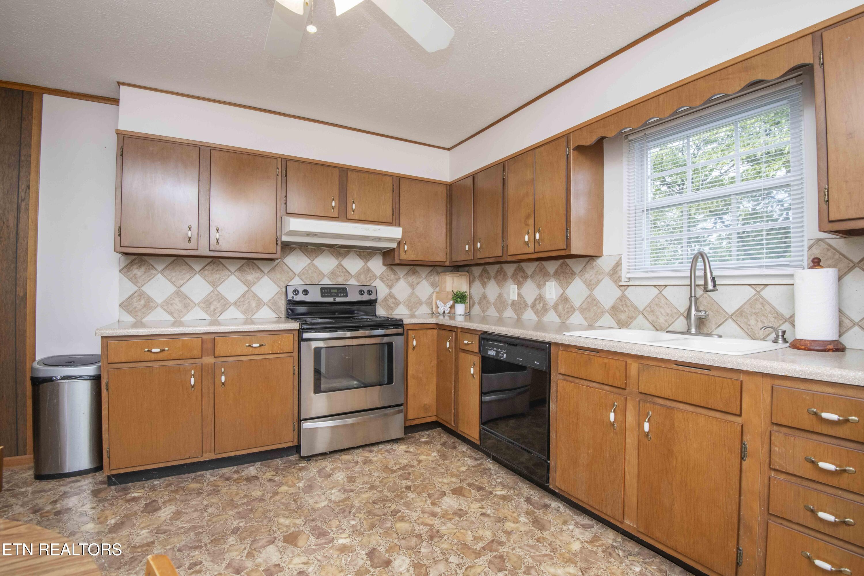 624 Metler Drive Knoxville TN 37912