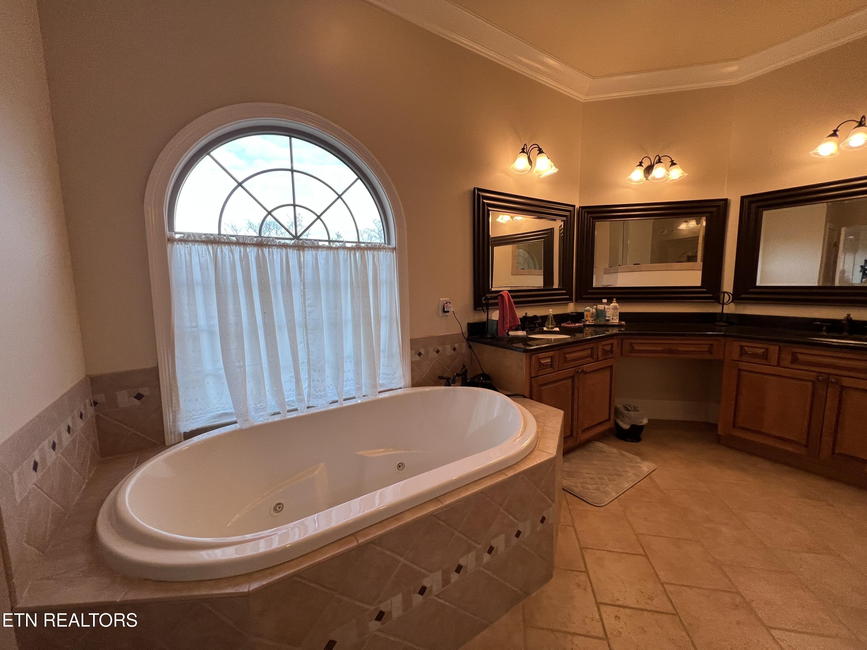 614 Watercrest Lane Dandridge TN 37725