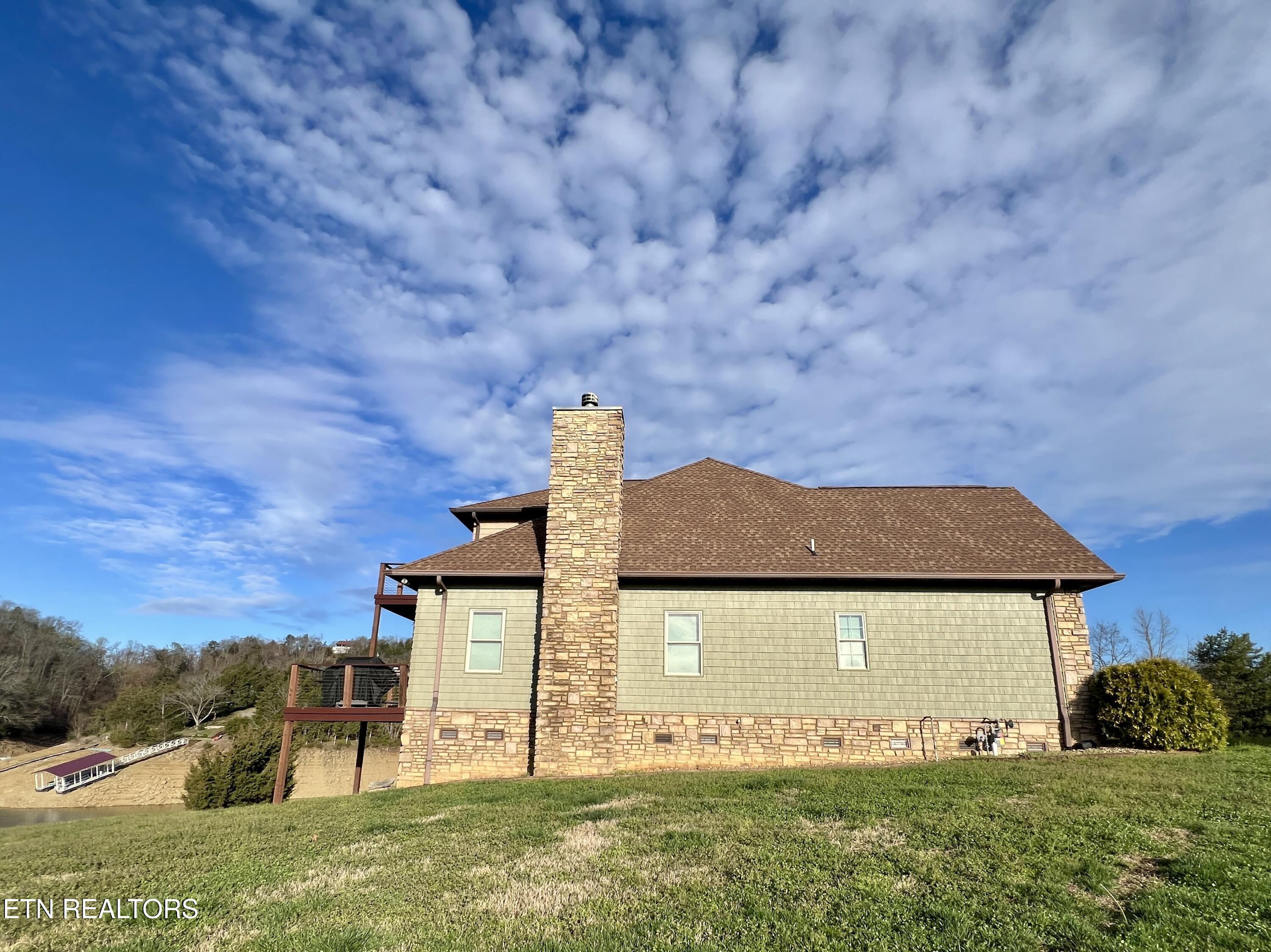 614 Watercrest Lane Dandridge TN 37725
