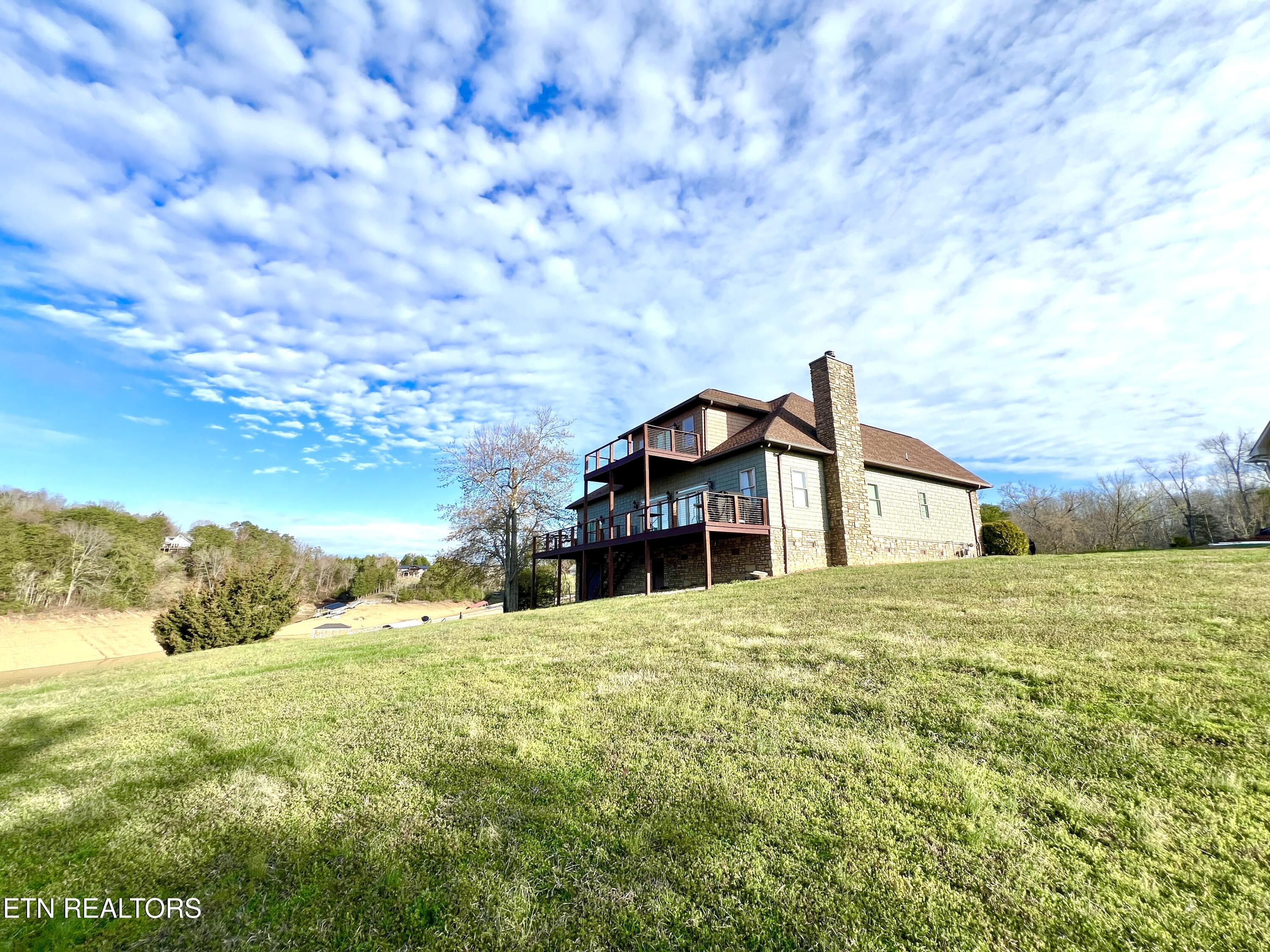 614 Watercrest Lane Dandridge TN 37725
