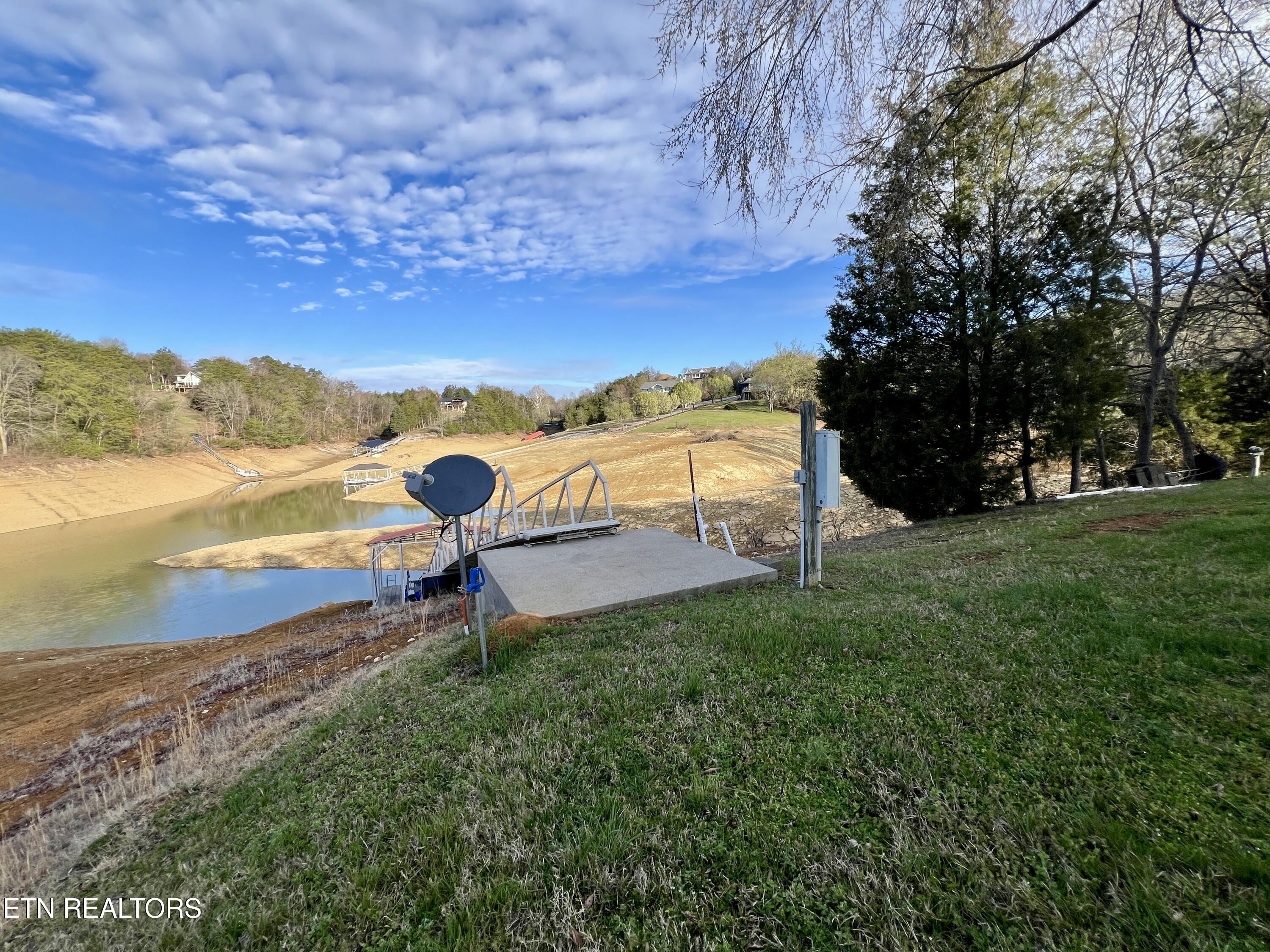 614 Watercrest Lane Dandridge TN 37725