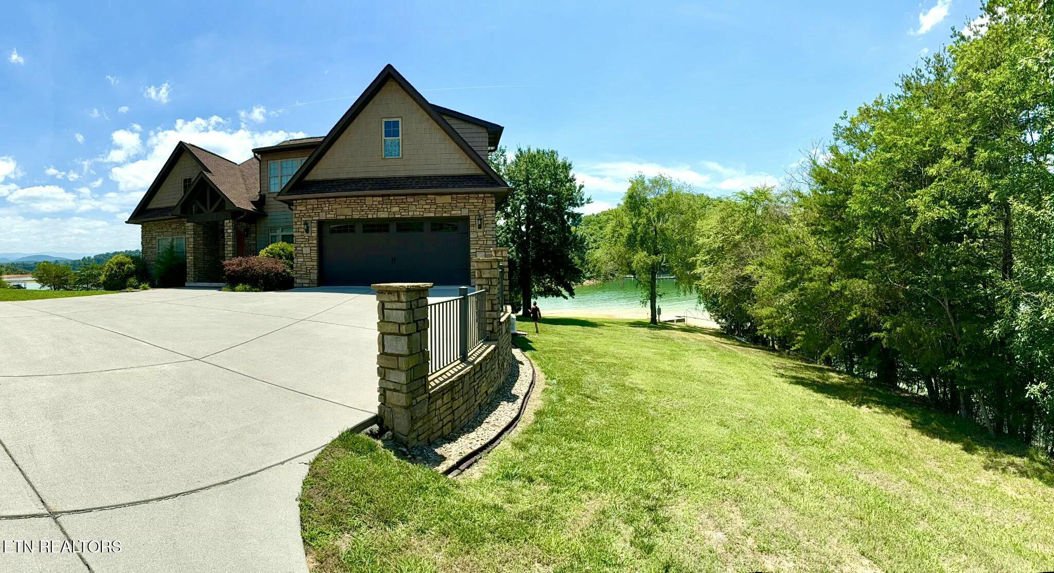 614 Watercrest Lane Dandridge TN 37725