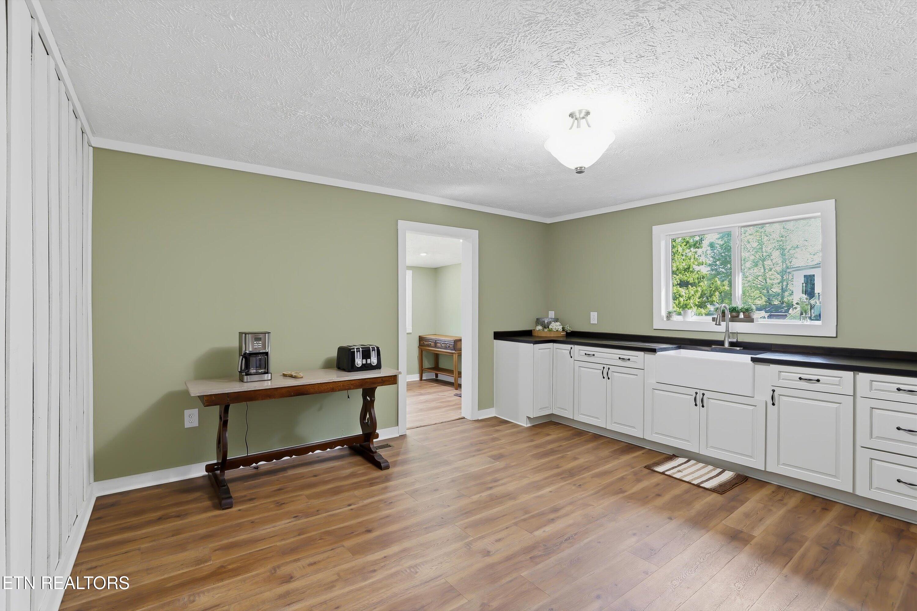 4035 Lonas Drive Knoxville TN 37909