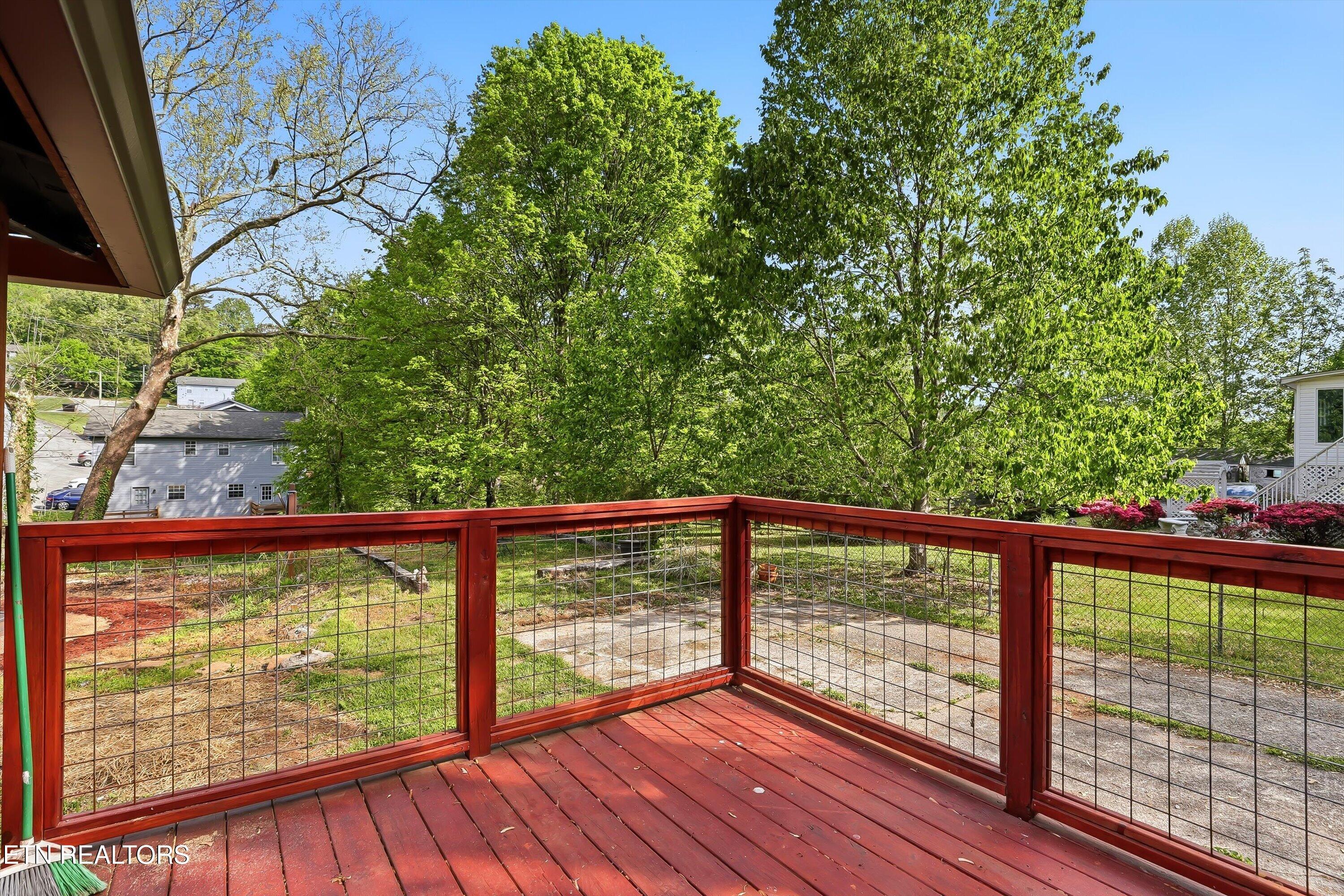4035 Lonas Drive Knoxville TN 37909