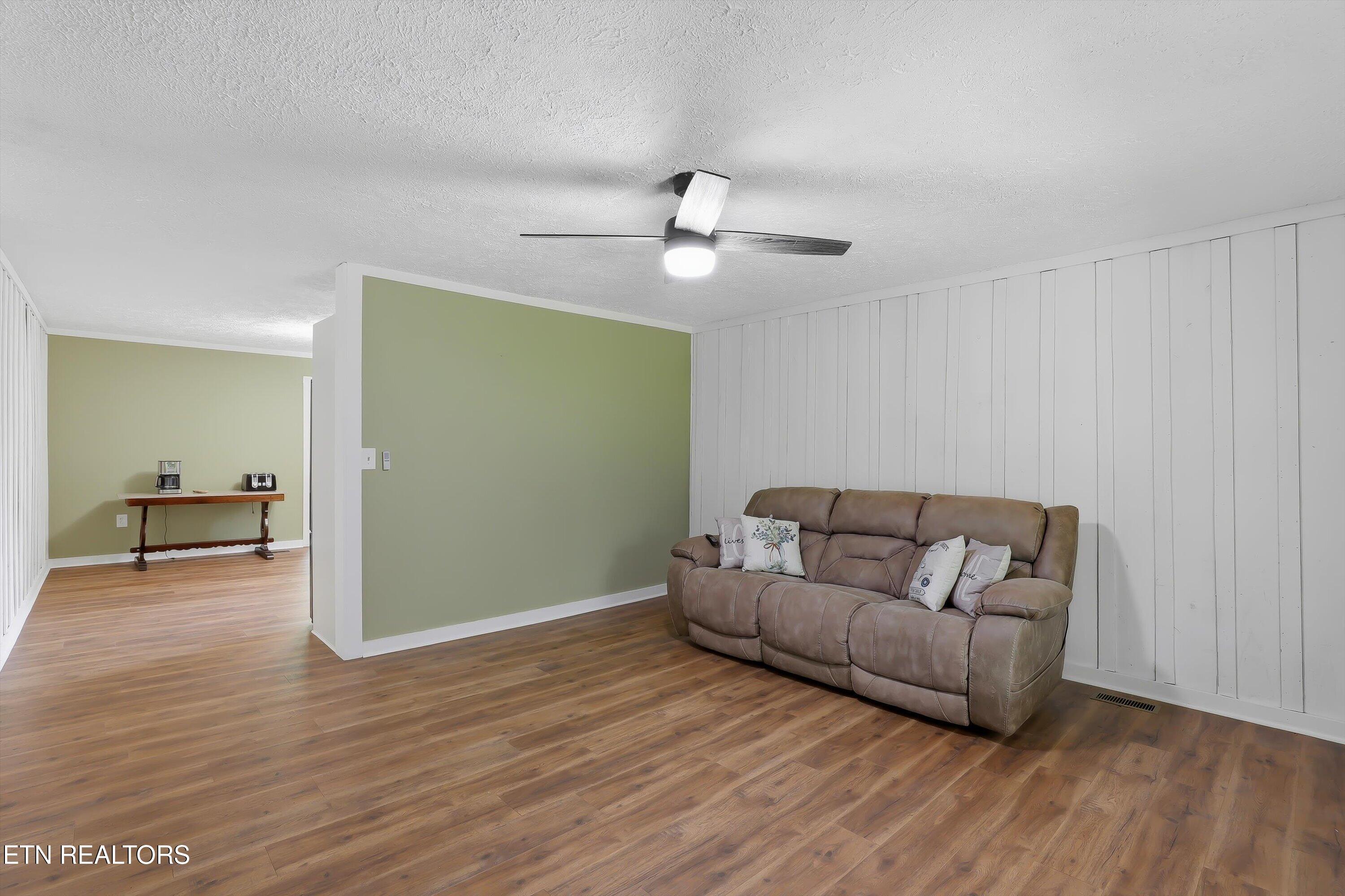 4035 Lonas Drive Knoxville TN 37909