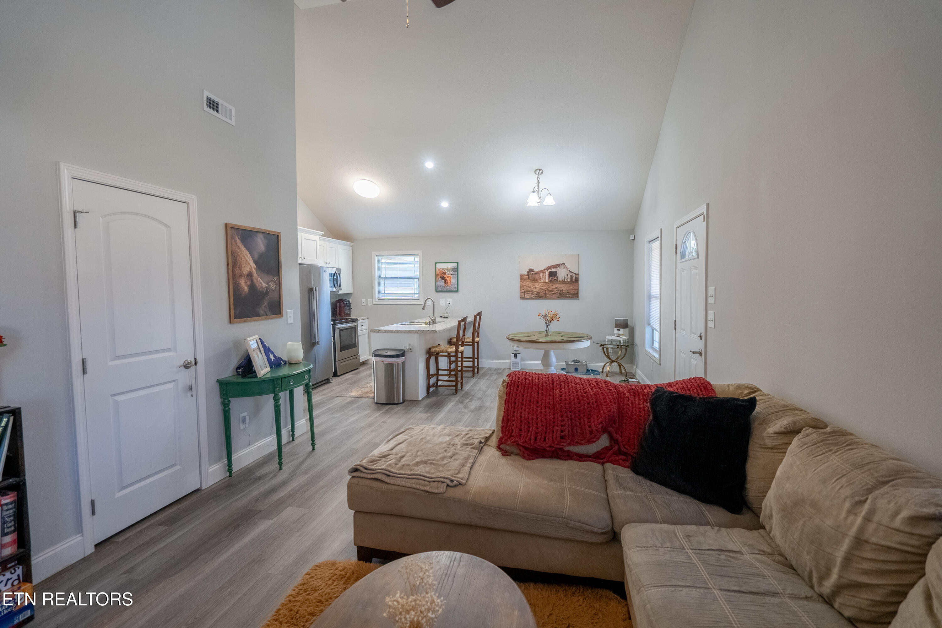 925 Loy Street Clinton TN 37716