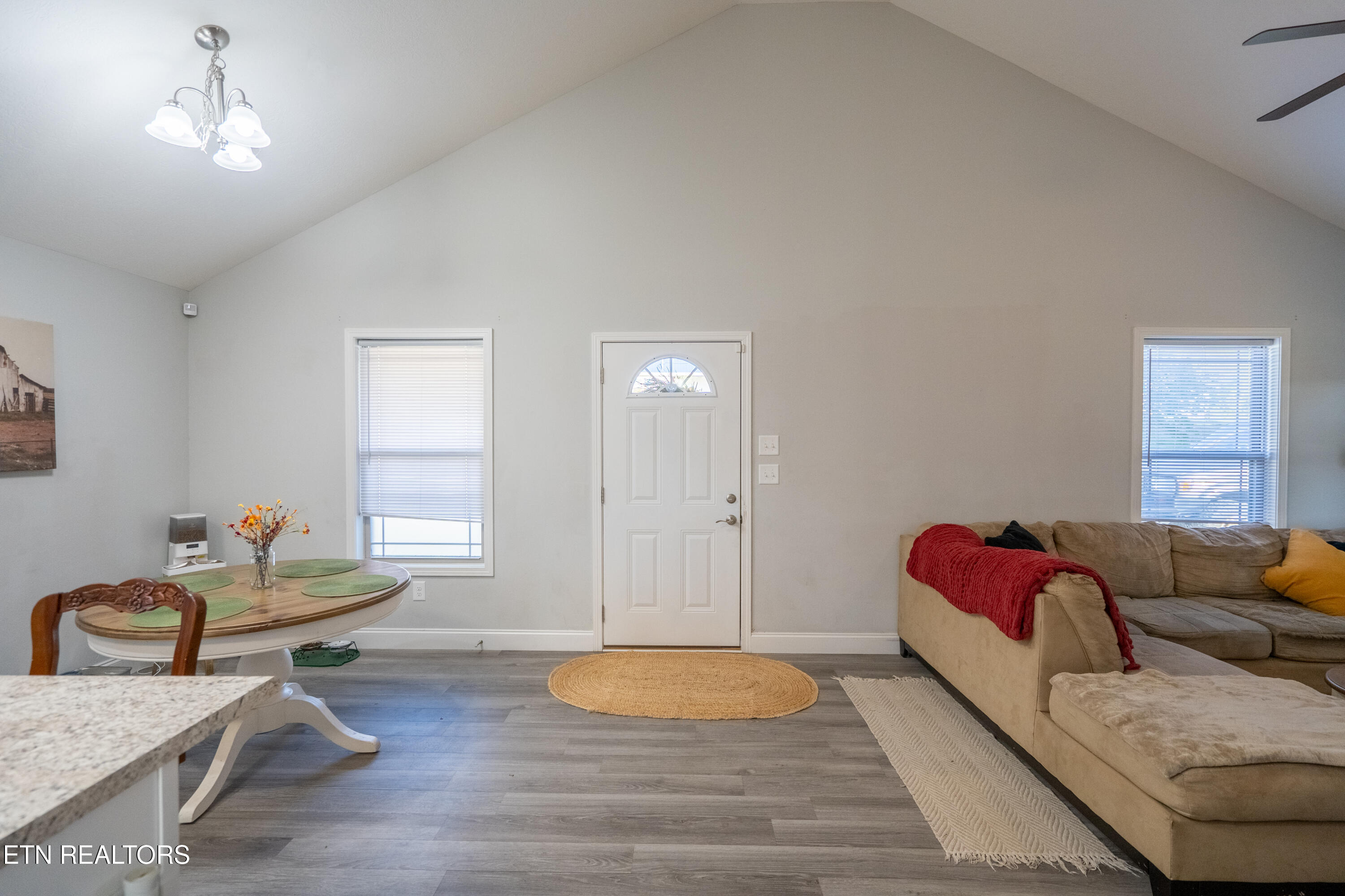 925 Loy Street Clinton TN 37716