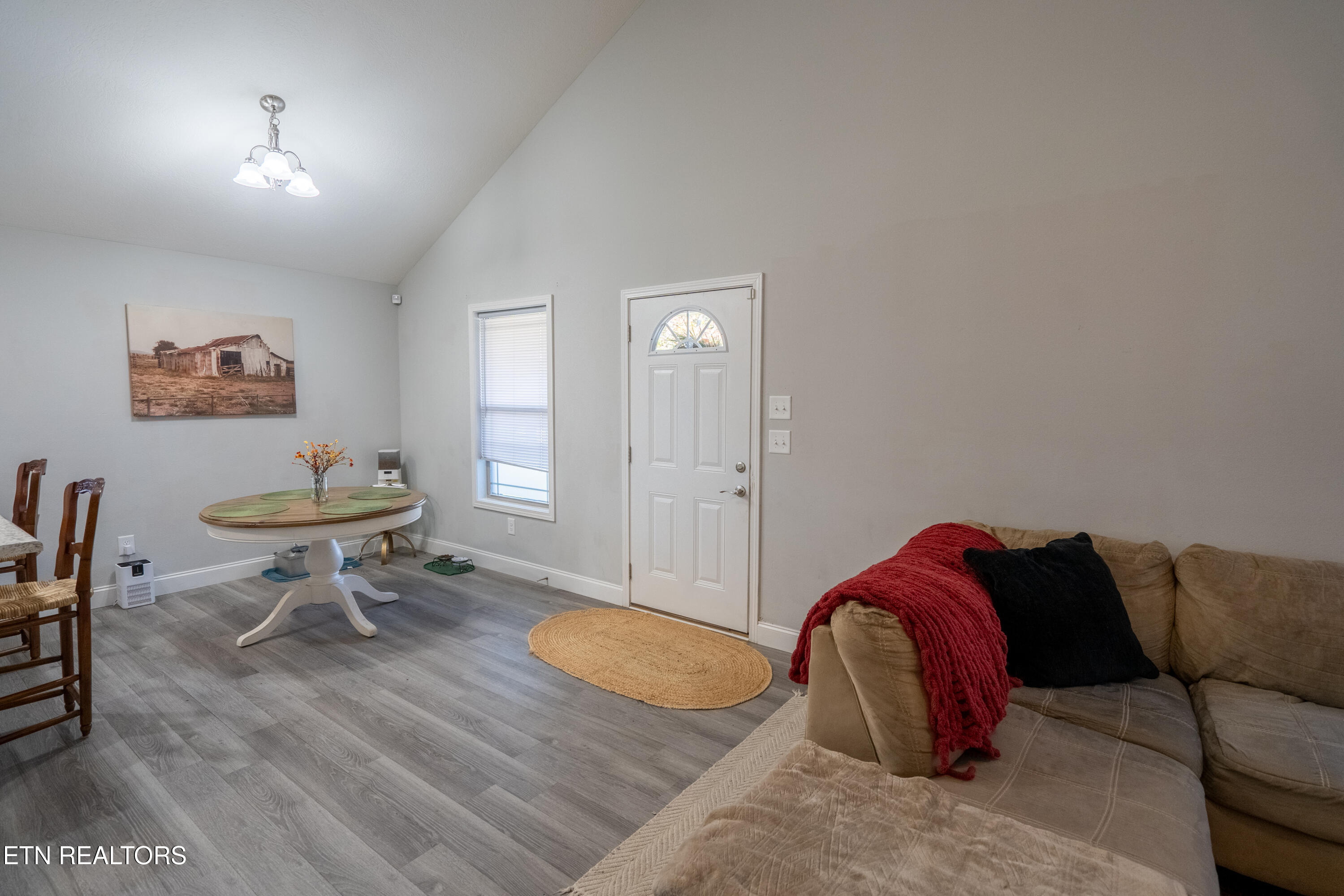 925 Loy Street Clinton TN 37716