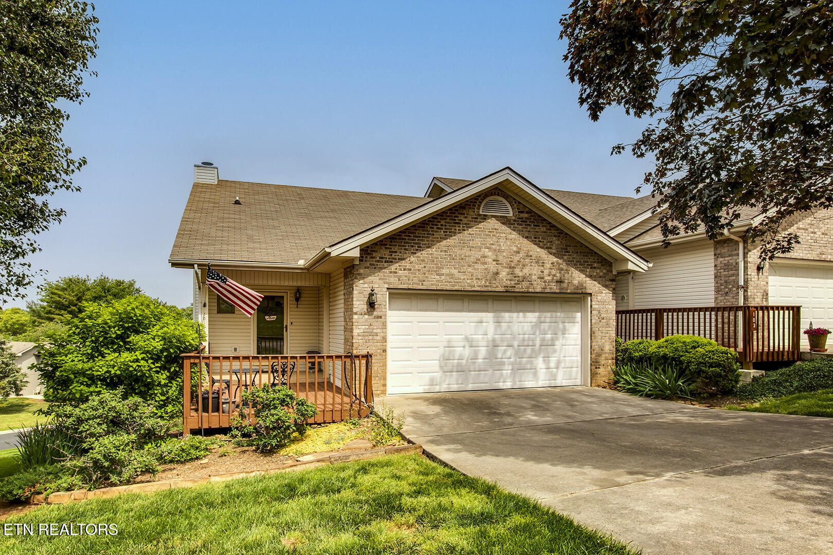 101 Poteau Trace Loudon TN 37774